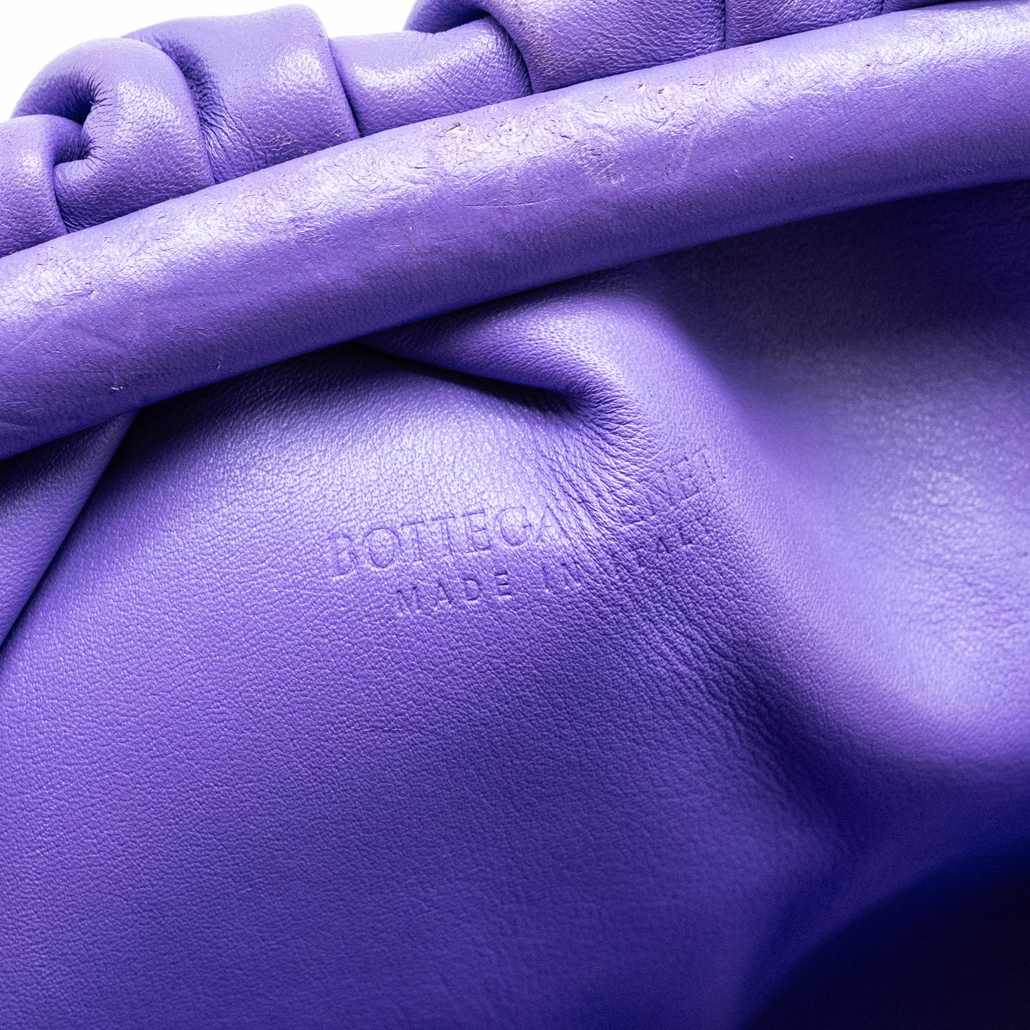 BOTTEGA VENETA MINI POUCH CALFSKIN PURPLE SHW