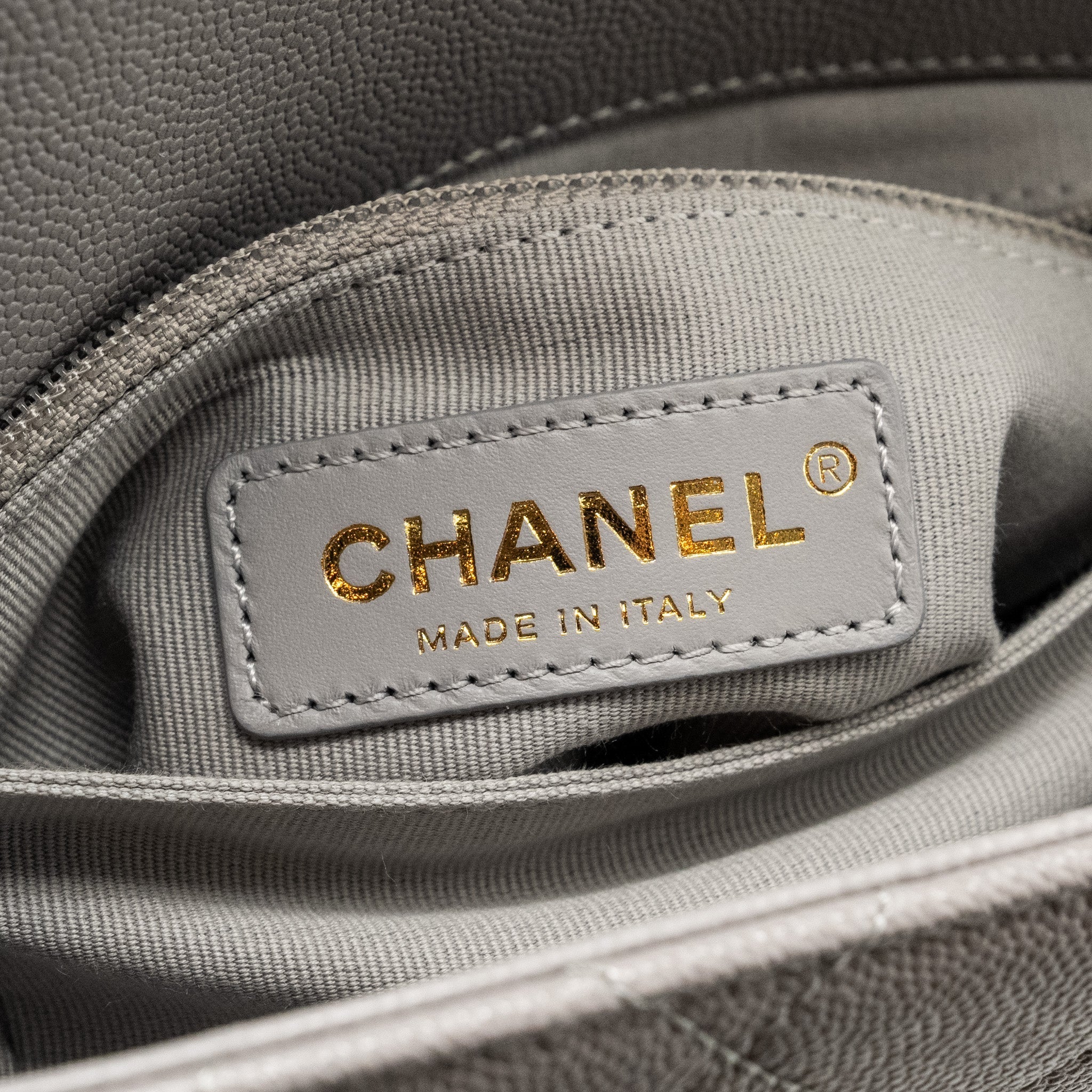 CHANEL MINI QUILTED FLAP BAG WITH CHAIN HANDLE CAVIAR GREY GHW (MICROCHIP)