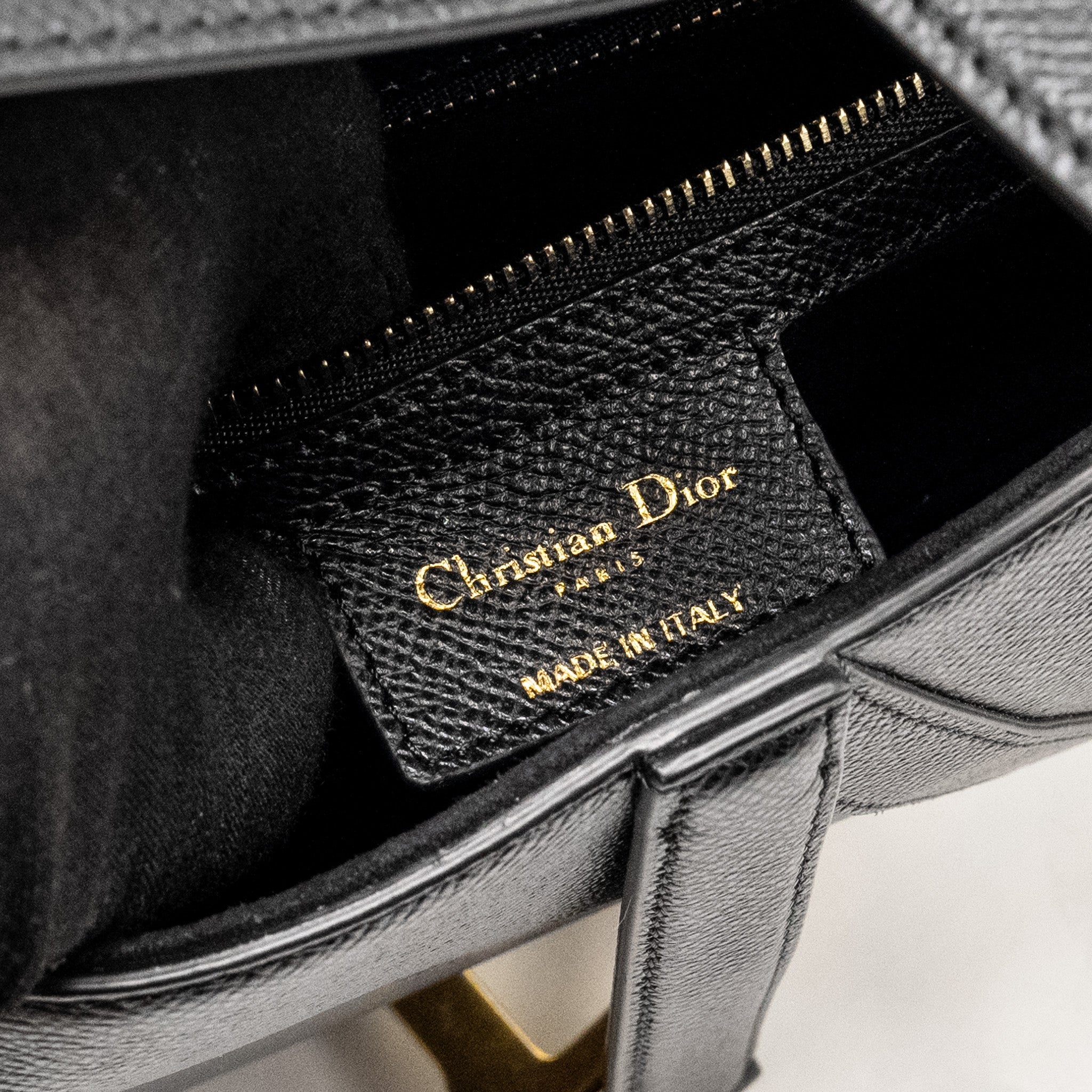 DIOR MEDIUM SADDLE BAG CALFSKIN BLACK GHW