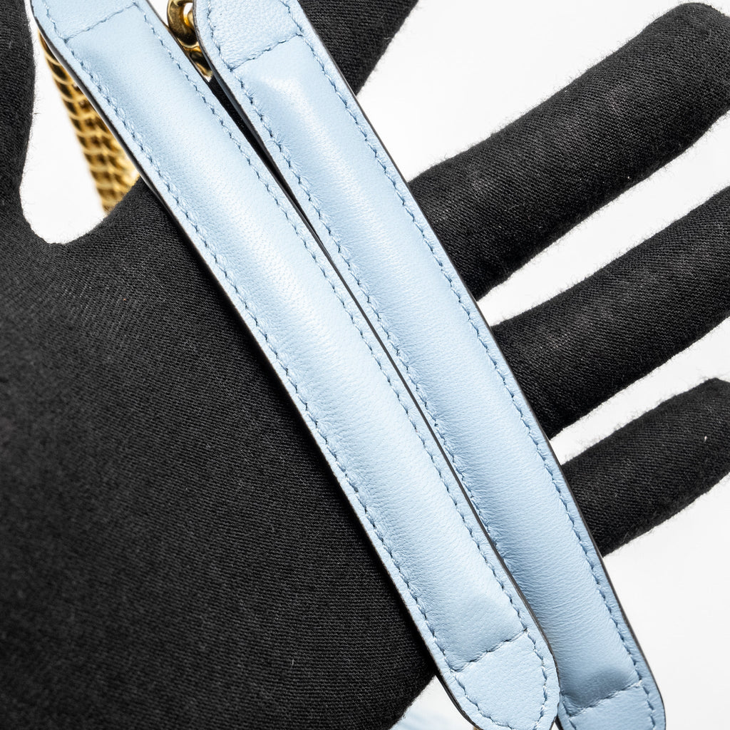 FENDI BAGUETTE CHAIN MIDI NAPPA LIGHT BLUE GHW