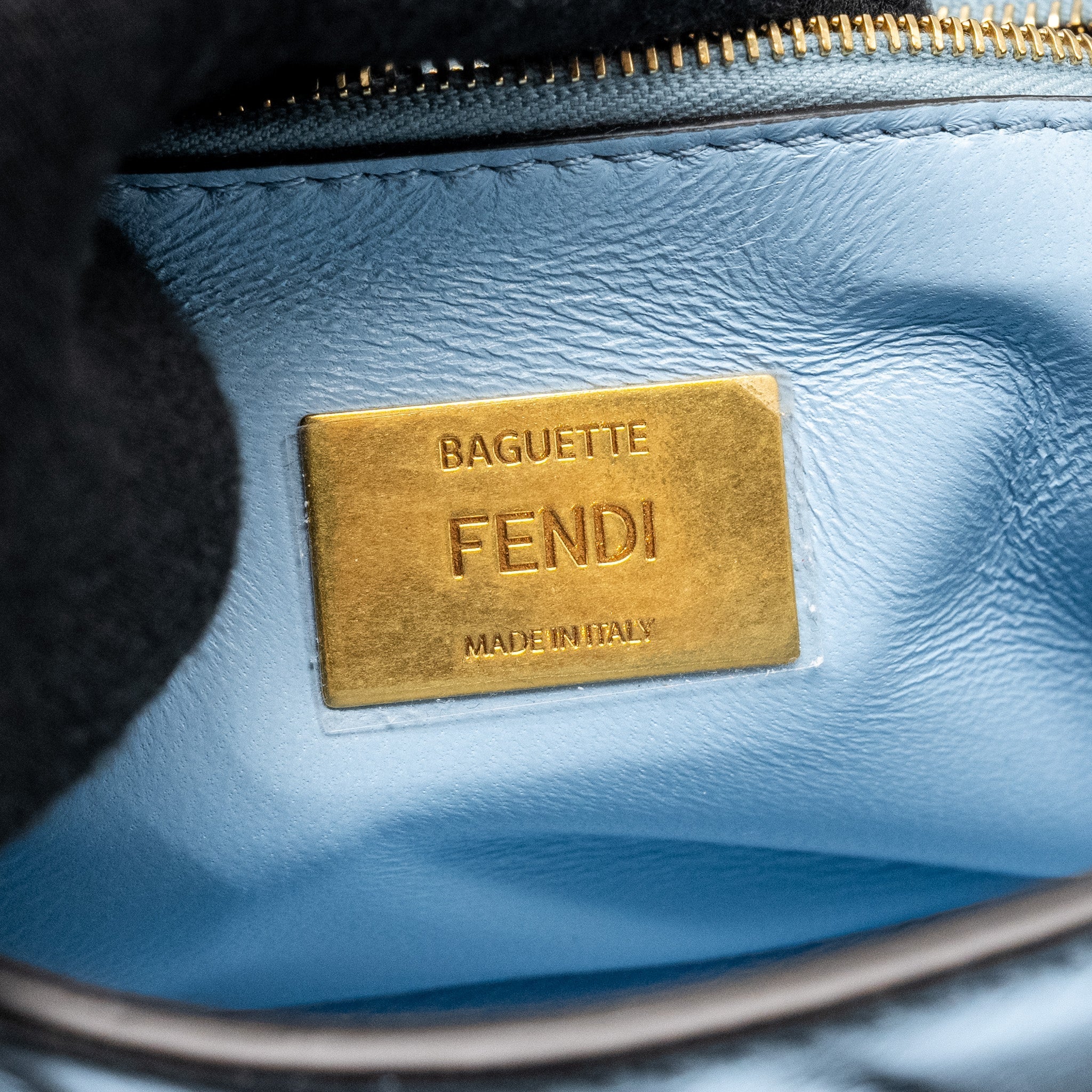 FENDI BAGUETTE CHAIN MIDI NAPPA LIGHT BLUE GHW