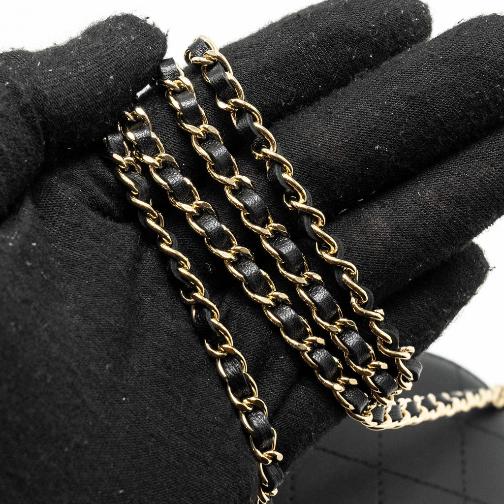 CHANEL CC ROUND VANITY CASE WITH CHAIN LAMBSKIN BLACK LGHW