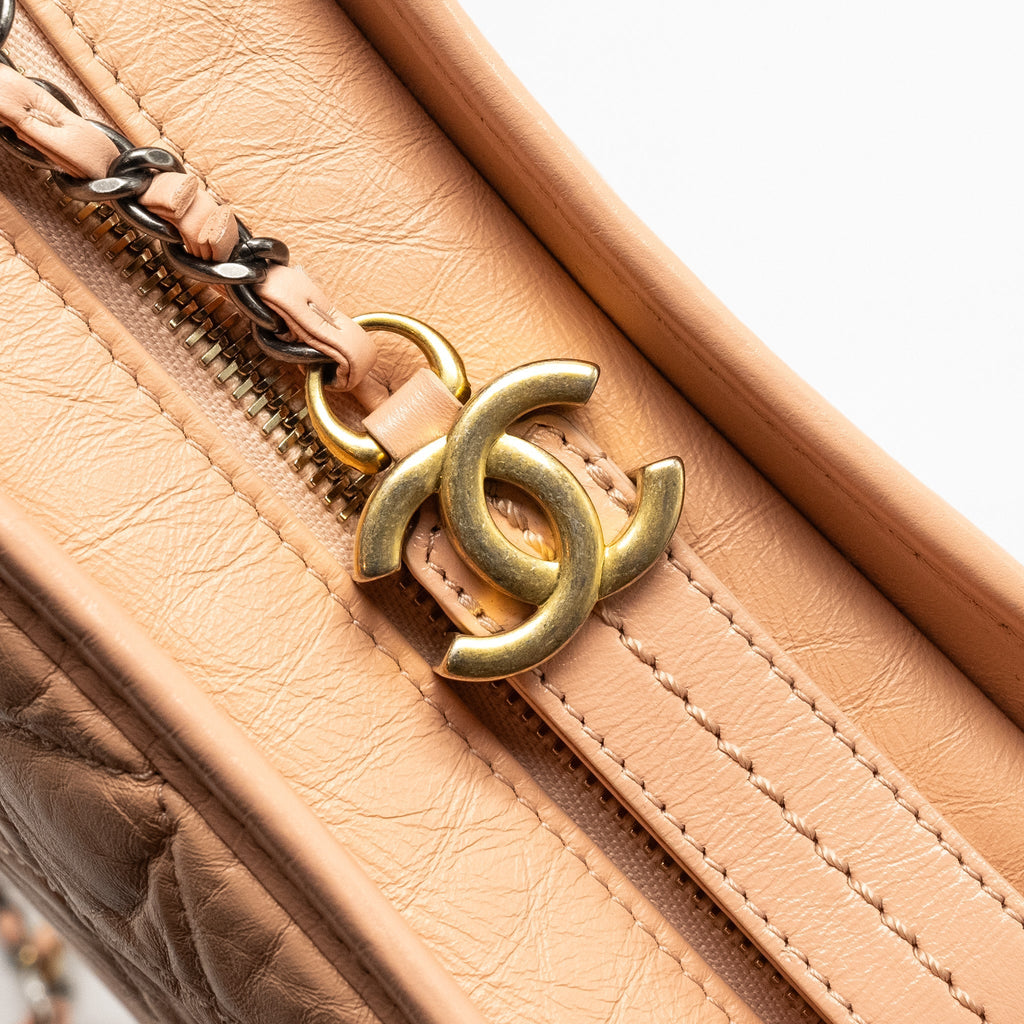 CHANEL SMALL GABRIELLE HOBO BAG CALFSKIN PINK MULTICOLOUR HARDWARE