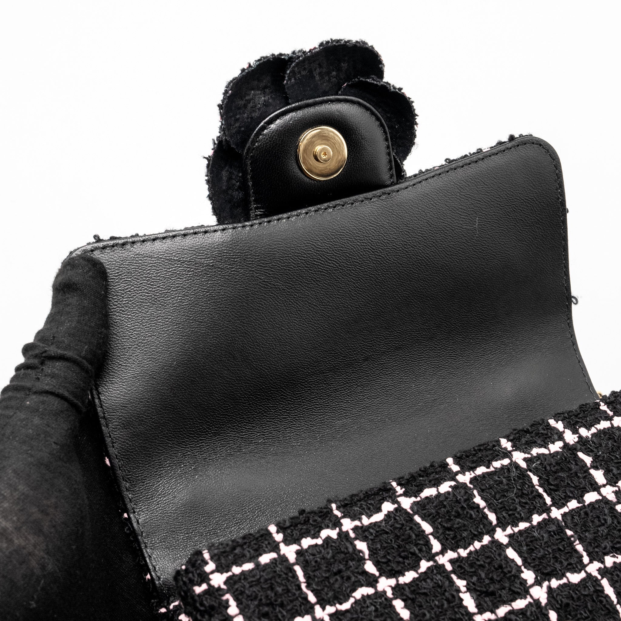 CHANEL 23K FLOWER BOMB MINI RECTANGULAR FLAP BAG TWEED BLACK / PINK LGHW (MICROCHIP)