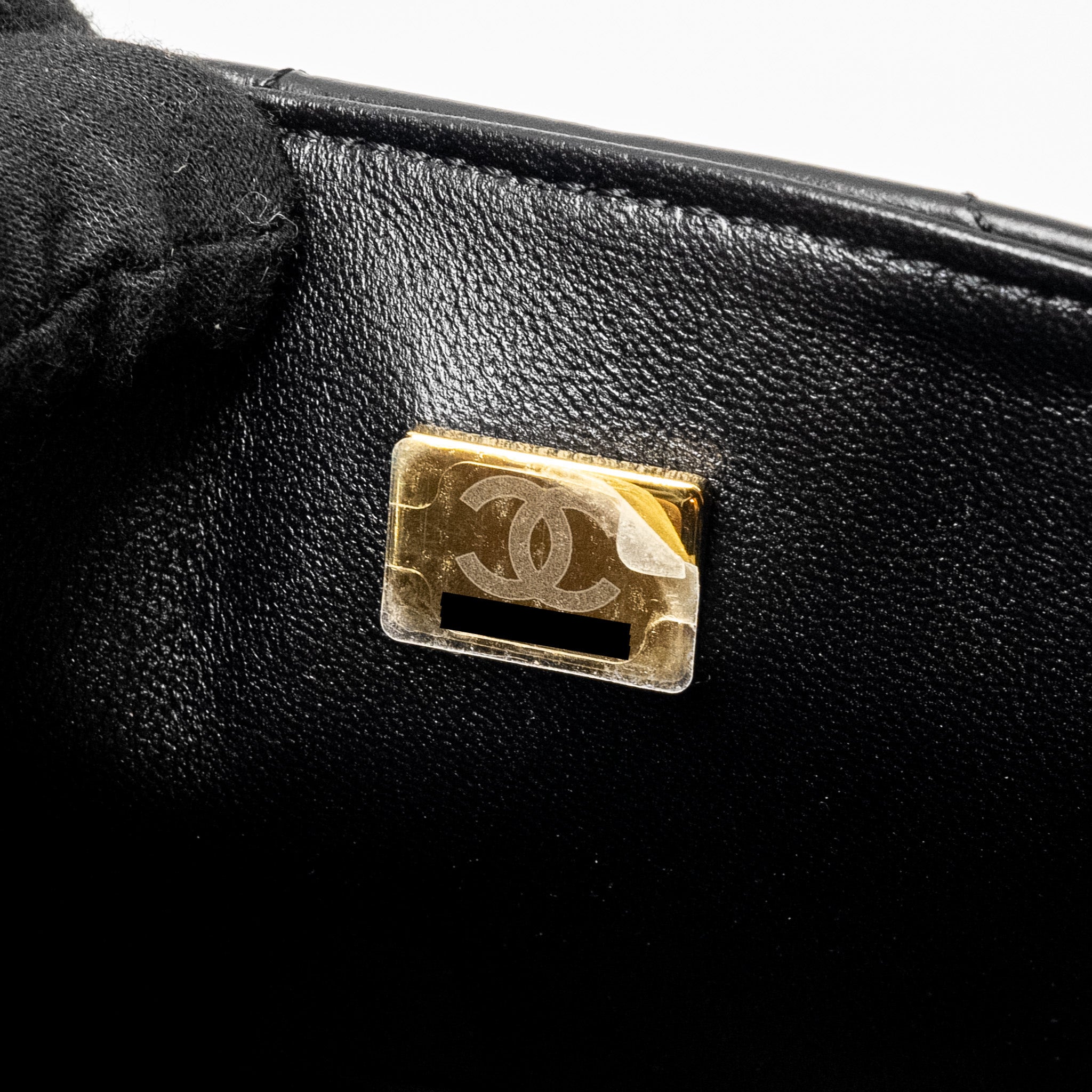 CHANEL MINI 2.55 REISSUE CHEVRON CALFSKIN BLACK GHW (MICROCHIP)