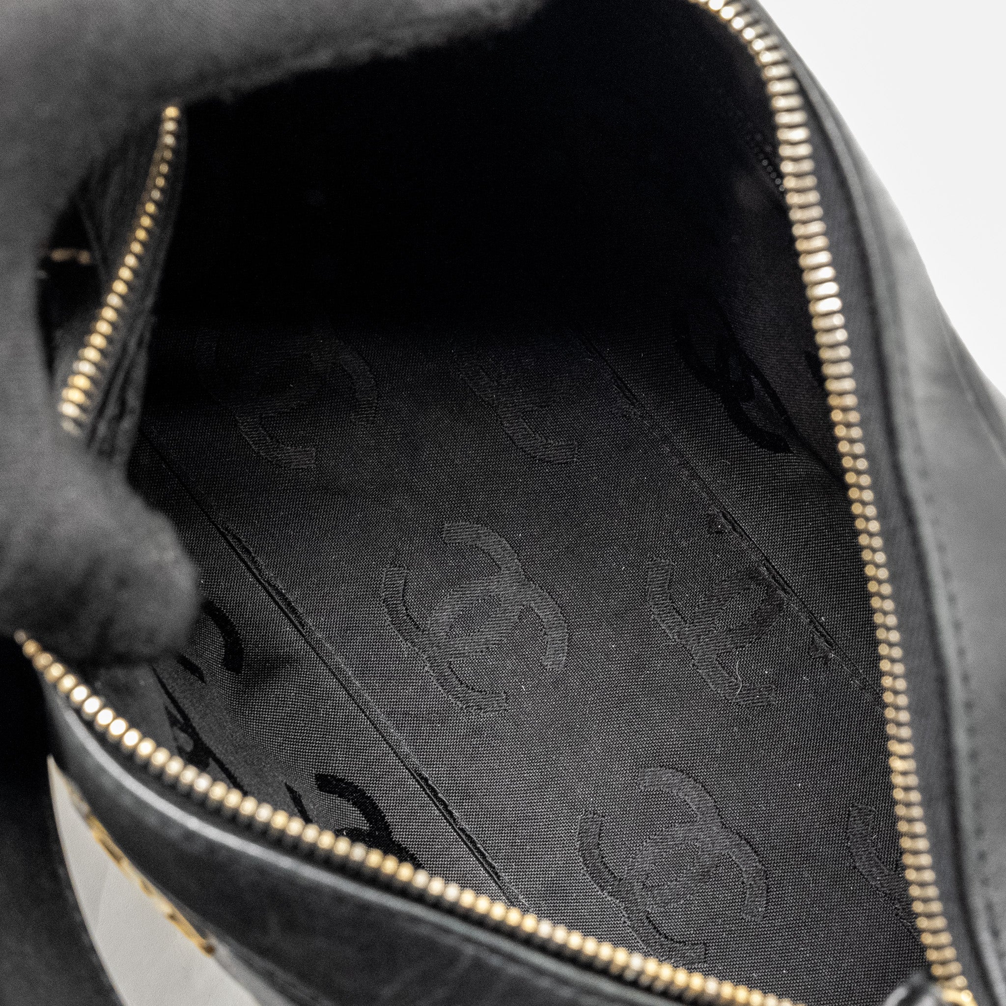 CHANEL VINTAGE WILD STITCH SHOULDER BAG CALFSKIN BLACK GHW
