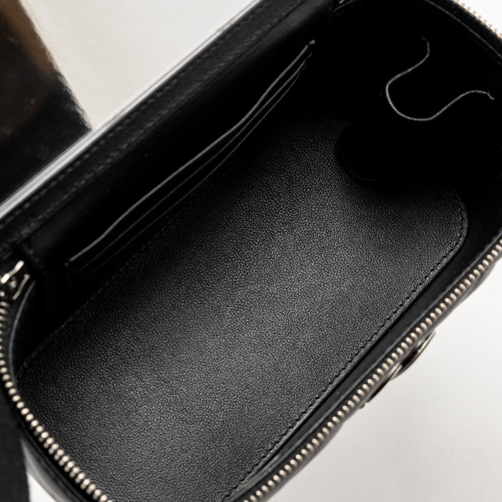 CHANEL TOP HANDLE LONG VANITY CASE LAMBSKIN BLACK SHW (MICROCHIP)