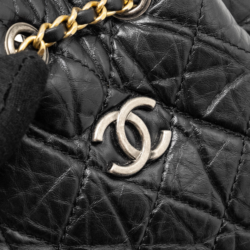 CHANEL SMALL GABRIELLE BACKPACK CALFSKIN BLACK MULTICOLOUR HARDWARE (MICROCHIP)
