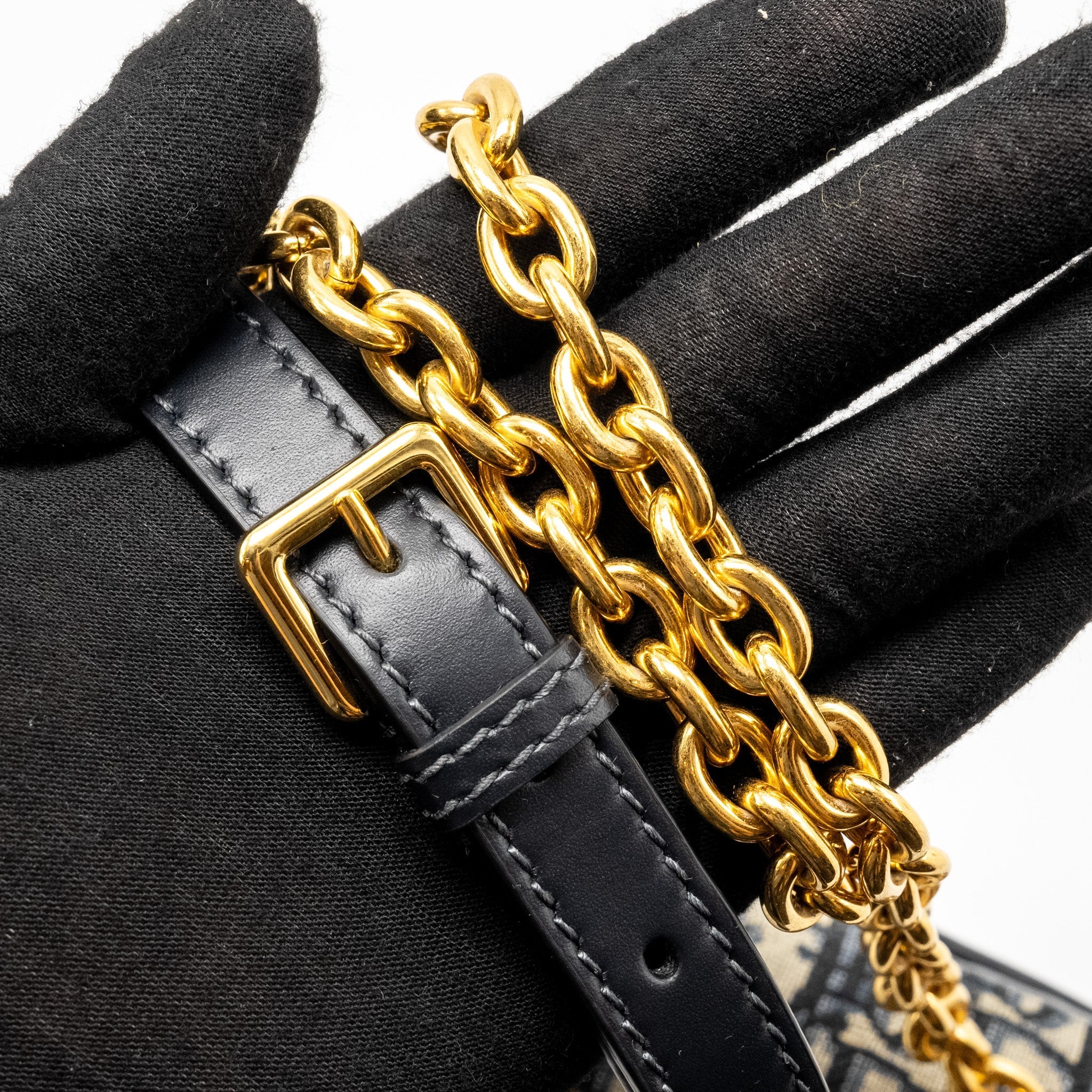 DIOR 30 MONTAIGNE CHAIN BAG OBLIQUE JACQUARD BLUE GHW