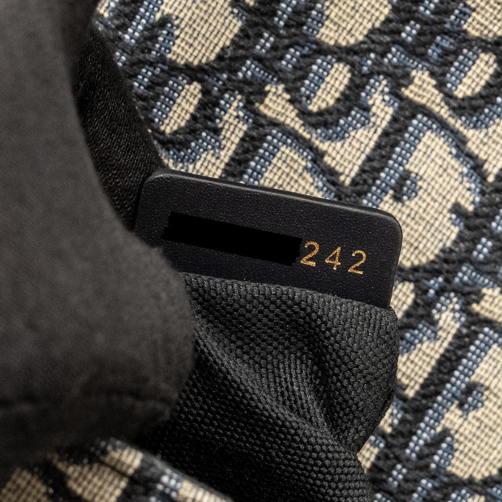 DIOR 30 MONTAIGNE CHAIN BAG OBLIQUE JACQUARD BLUE GHW