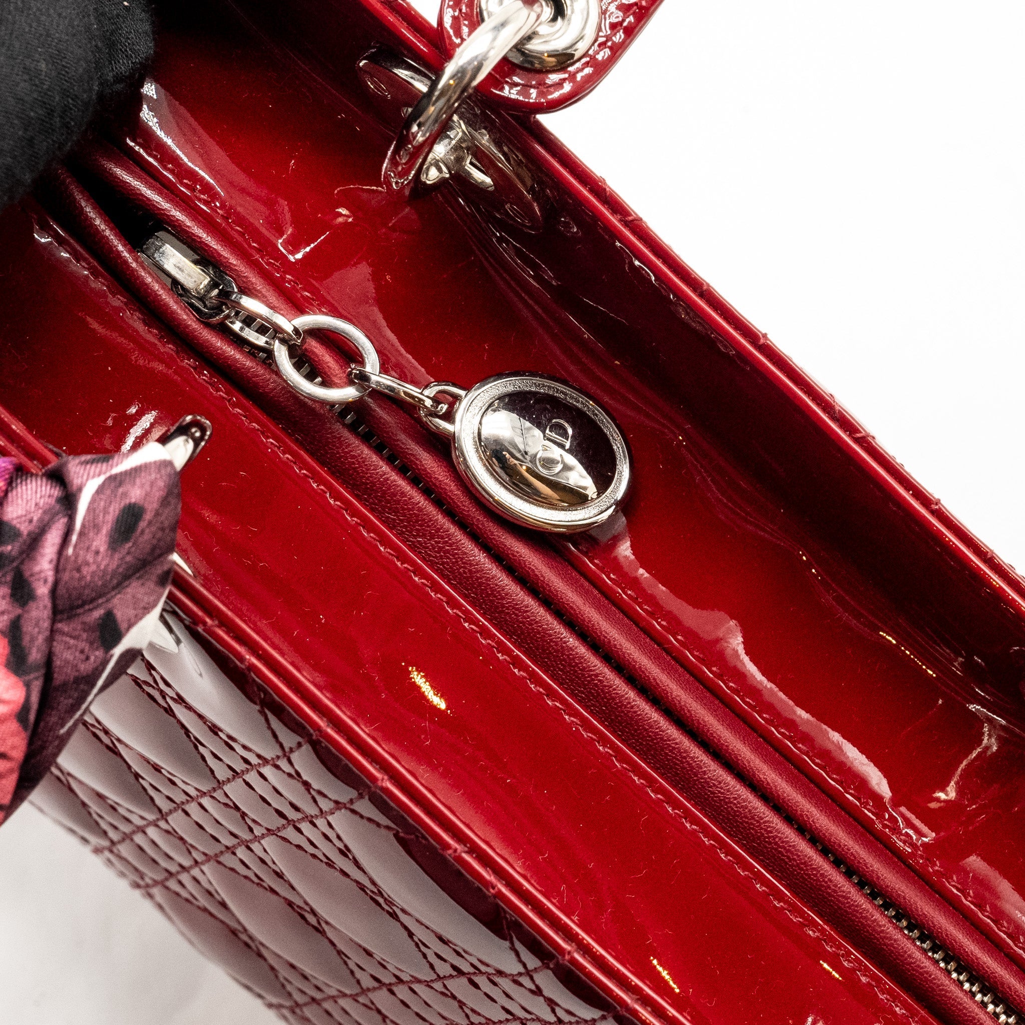 DIOR MEDIUM LADYDIOR PATENT DARK RED SHW