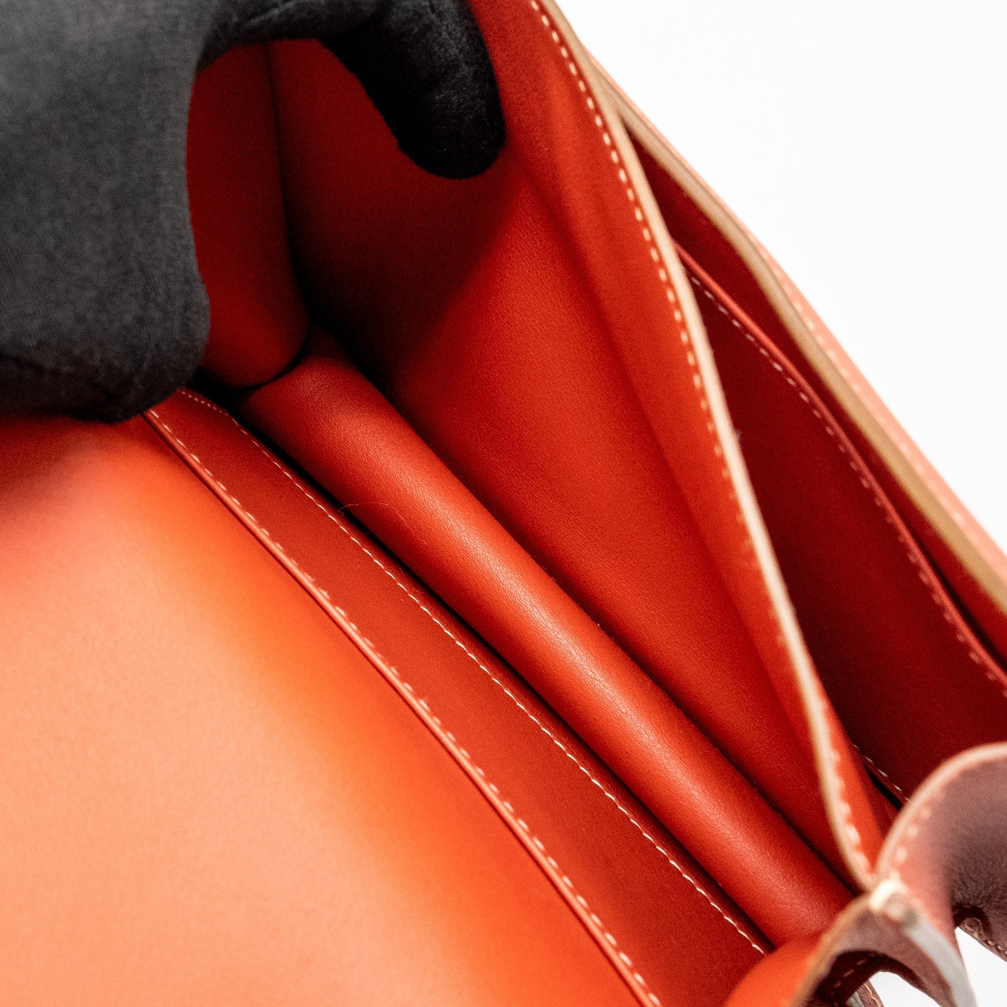 HERMES MINI CONSTANCE SWIFT 9M SANGUINE SHW