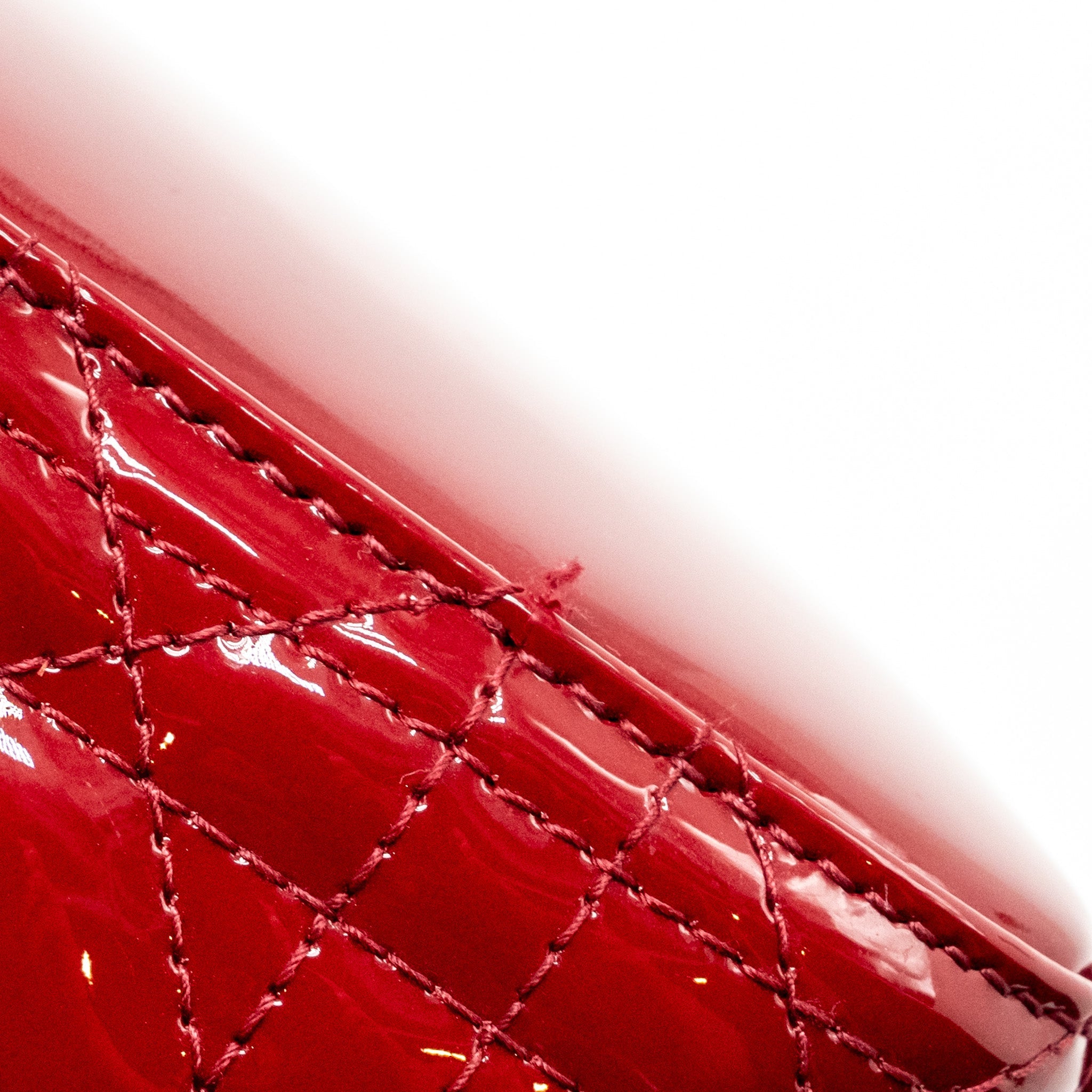 DIOR MEDIUM LADYDIOR PATENT DARK RED SHW