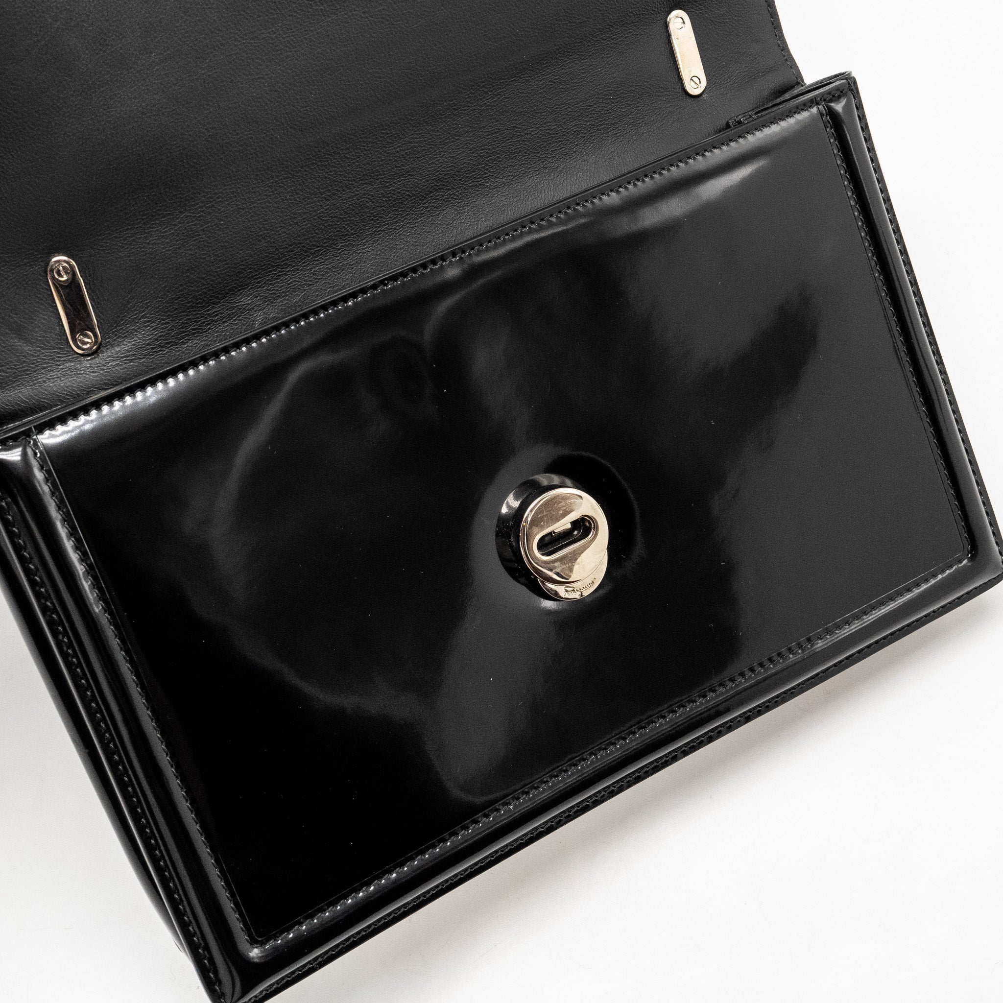 FERRAGAMO GINNY SHOULDER BAG CALFSKIN BLACK SHW