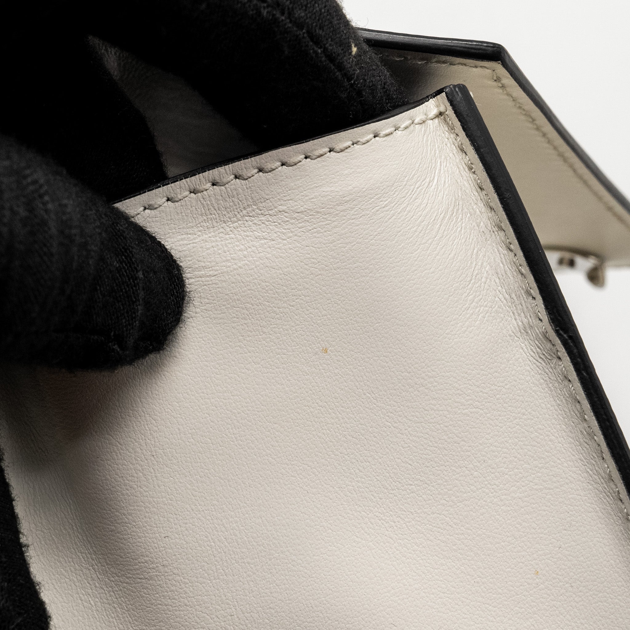 PRADA SAFFIANO ROBOT MONOCHROM CROSSBODY BAG WHITE SHW