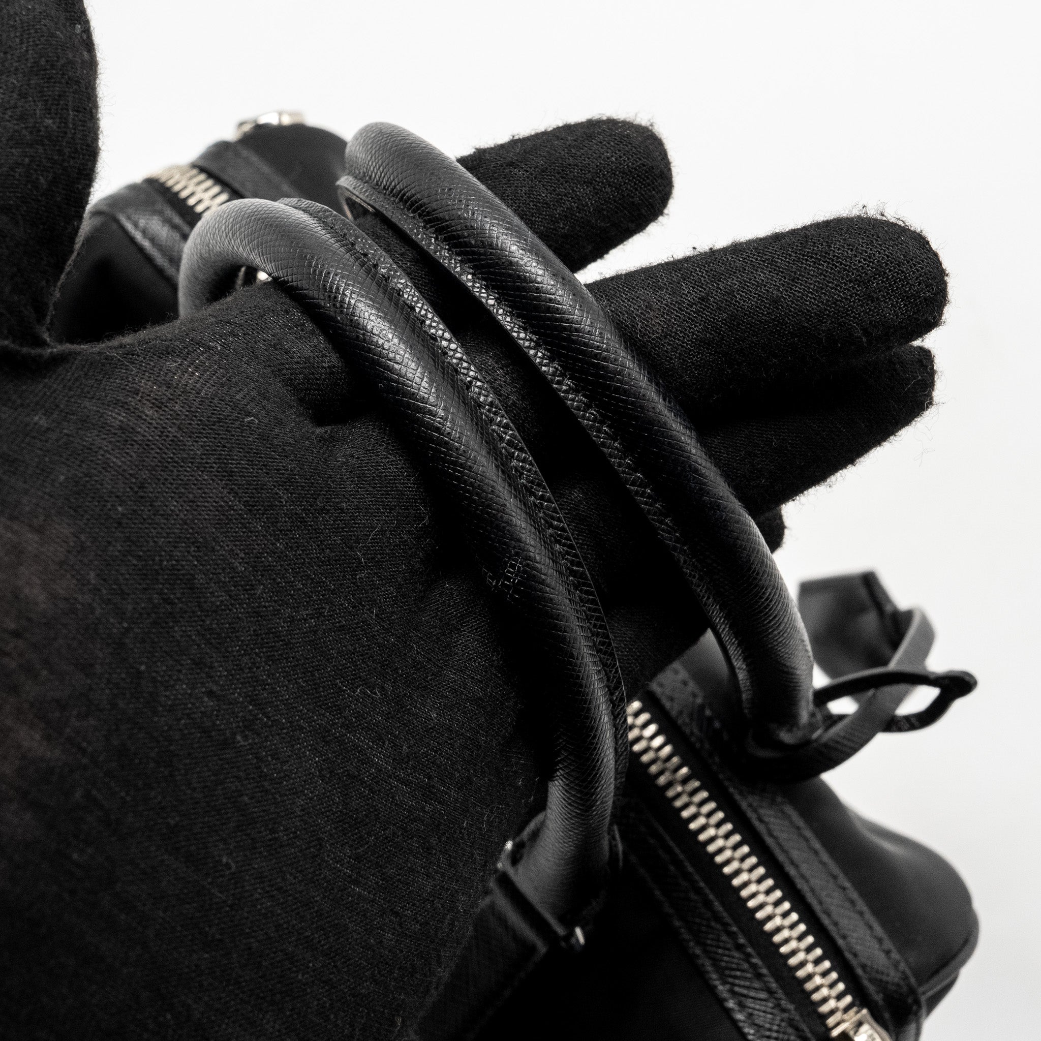 PRADA TOP HANDLE RE-EDITION 2005 NYLON BAG BLACK SHW