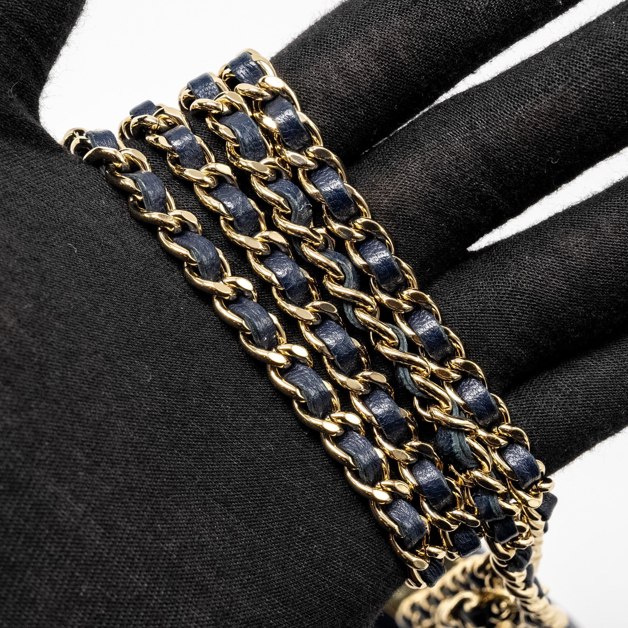 CHANEL TRENDY CC WALLET ON CHAIN LAMBSKIN NAVY LGHW