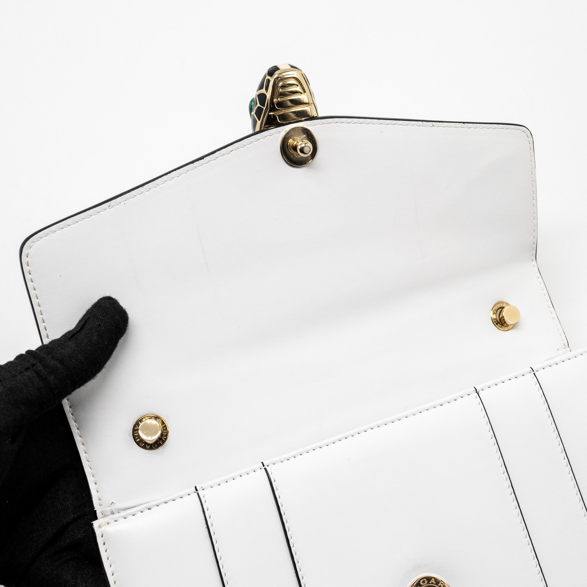 BVLGARI SERPENTI FOREVER CHAIN BAG CALFSKIN WHITE LGHW