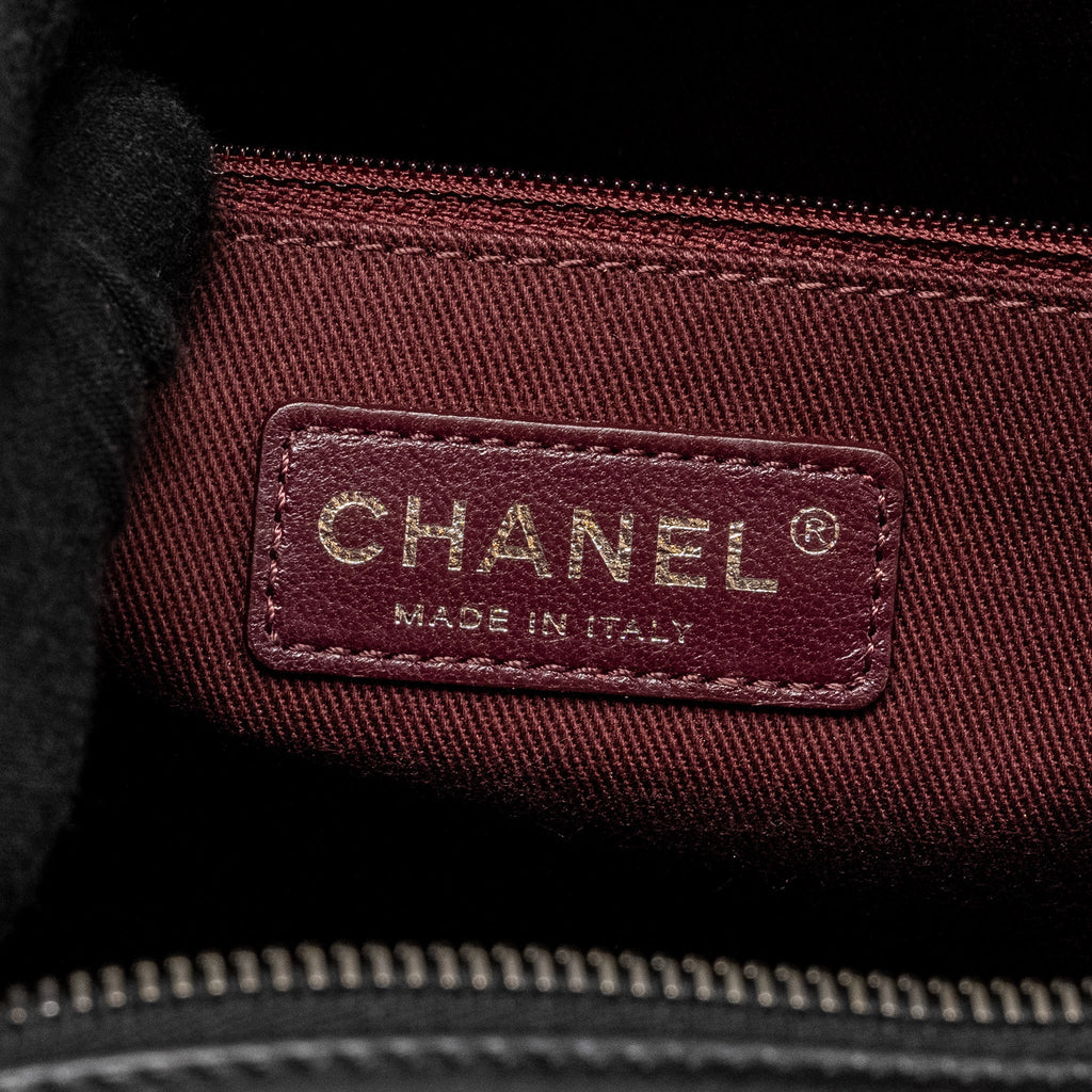 CHANEL PARIS-EDINBURGH COCO SPORRAN FLAP BAG CALFSKIN BLACK RUTHENIUM HARDWARE