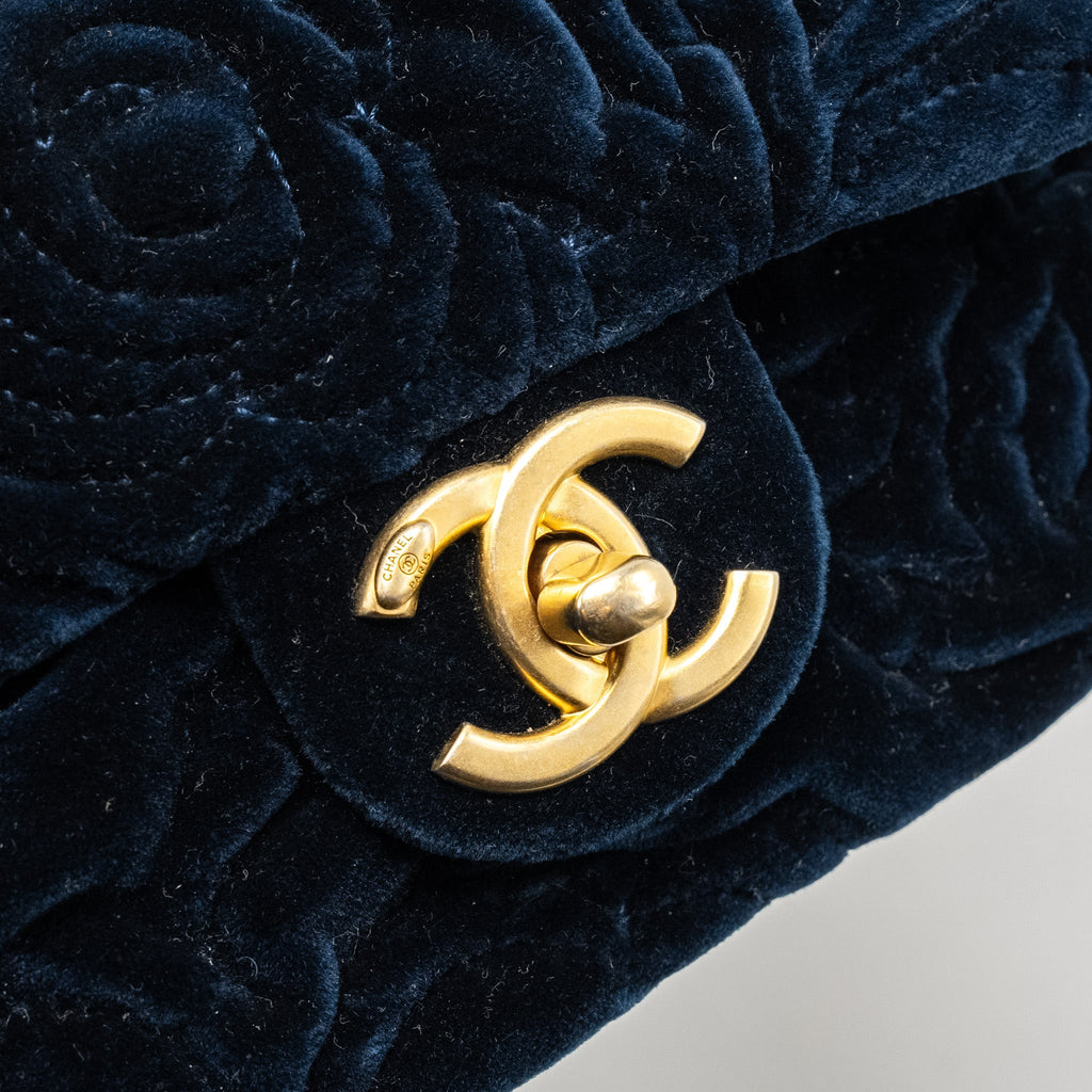 CHANEL CAMELLIA EMBOSSED MINI SQUARE FLAP BAG VELVET NAVY GHW (MICROCHIP)