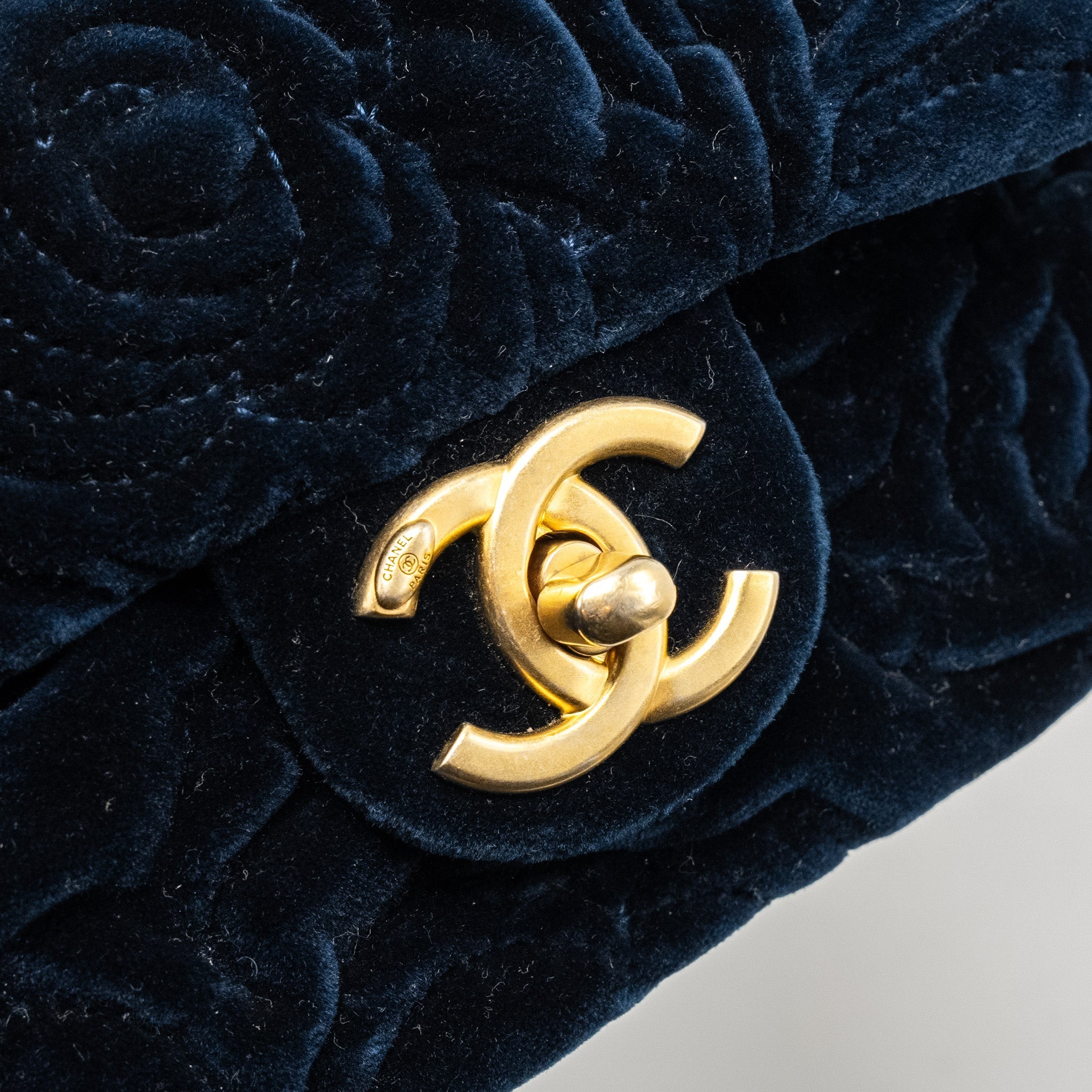 CHANEL CAMELLIA EMBOSSED MINI SQUARE FLAP BAG VELVET NAVY GHW (MICROCHIP)