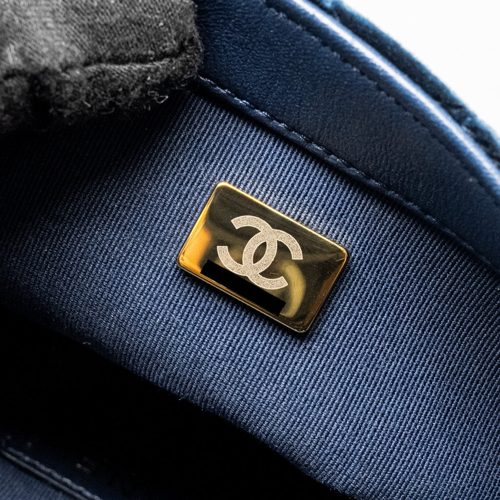 CHANEL CAMELLIA EMBOSSED MINI SQUARE FLAP BAG VELVET NAVY GHW (MICROCHIP)