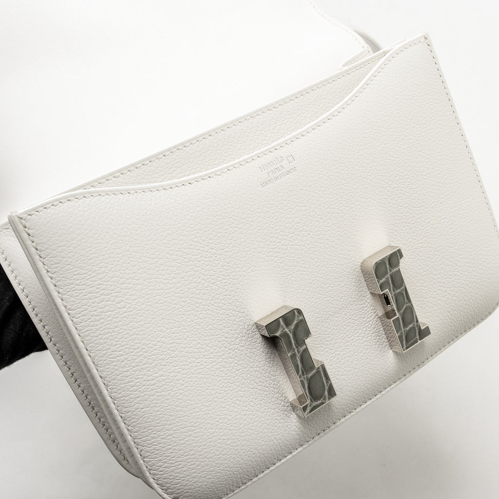 HERMES MINI CONSTANCE EVERCOLOR/ALLIGATOR MISSISSIPPIENSIS LISSE BUCKLE NEW WHITE / GRIS CIMENT SHW