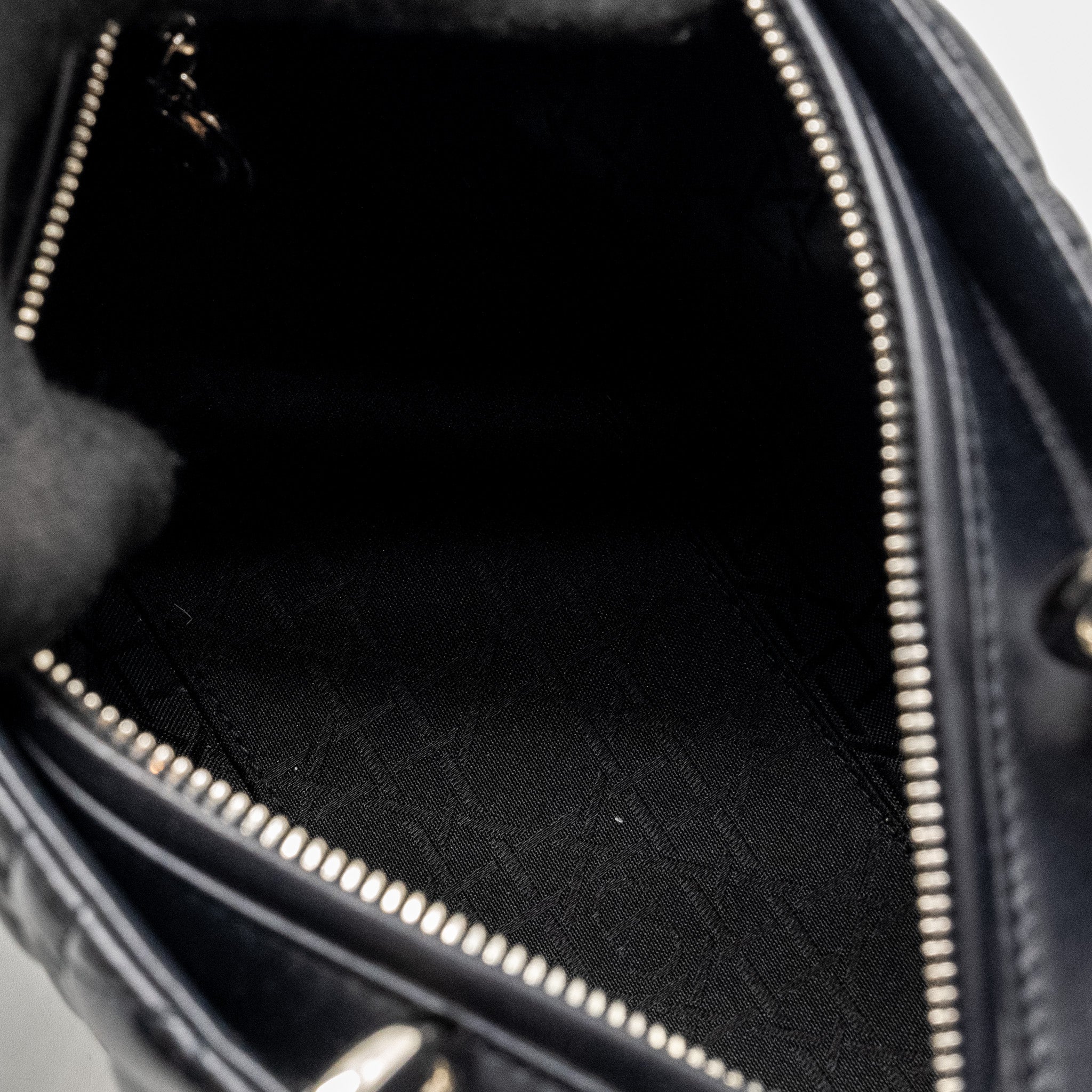 DIOR MEDIUM LADY DIOR LAMBSKIN DARK BLUE SHW