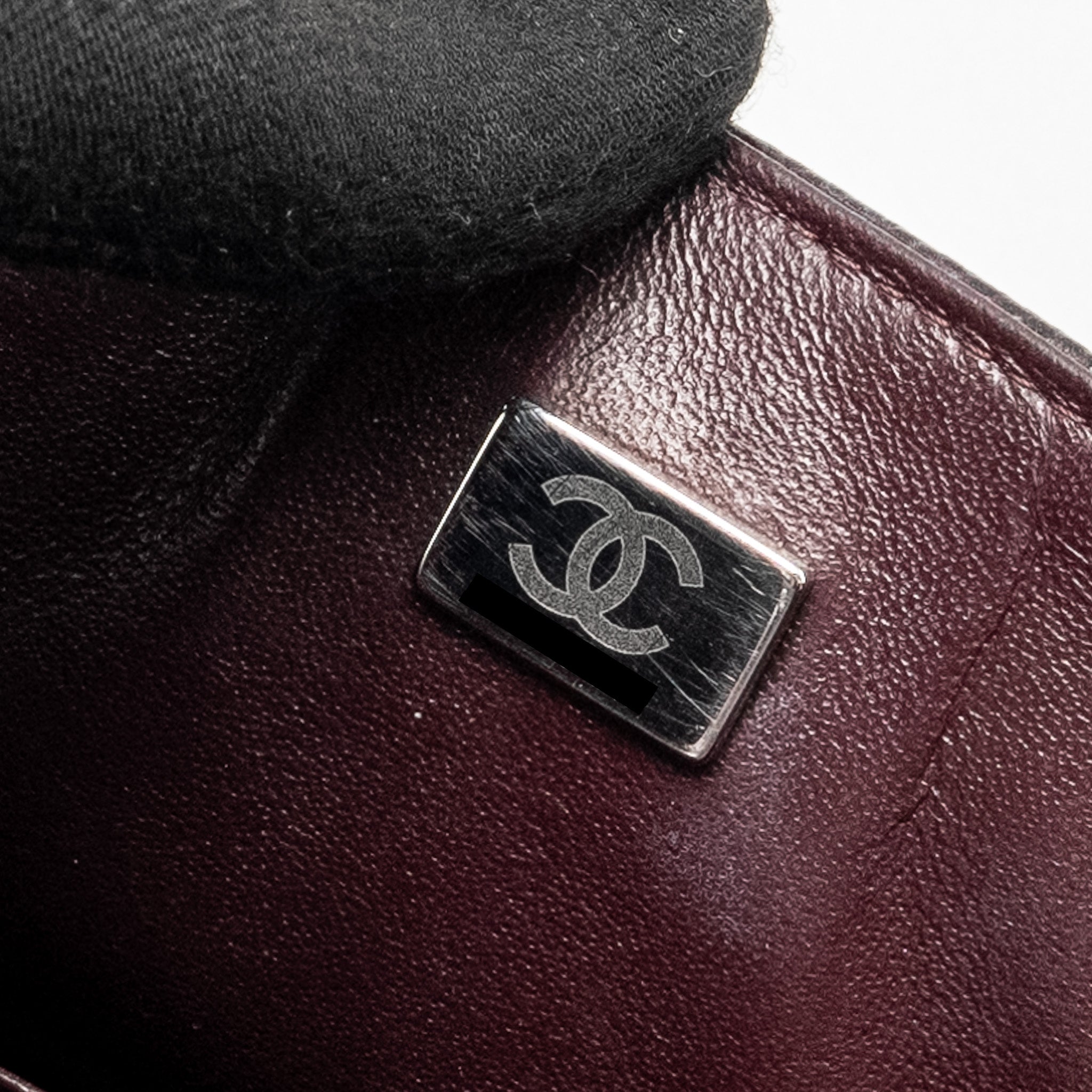 CHANEL MEDIUM CLASSIC DOUBLE FLAP BAG CAVIAR BLACK SHW (MICROCHIP)