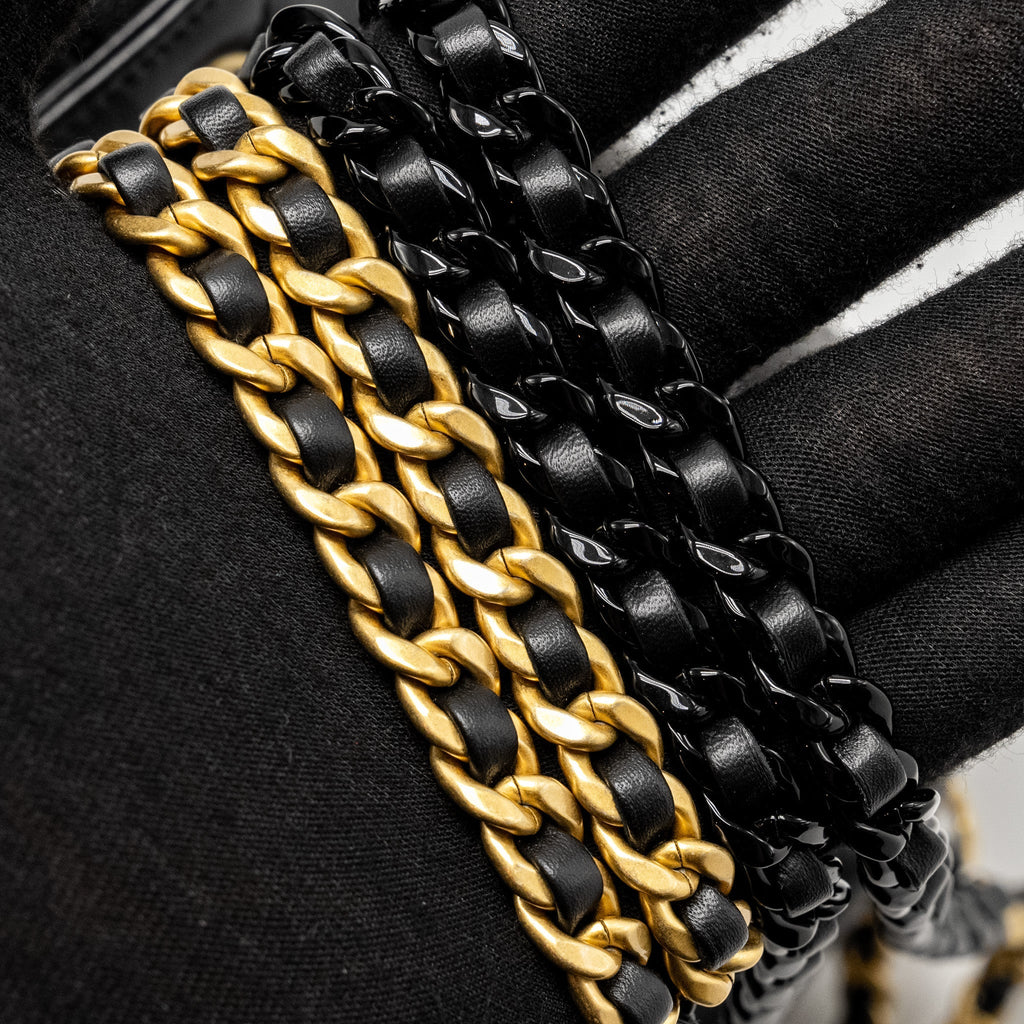 CHANEL 22S CANDY CHAINS MINI BUCKET BACKPACK LAMBSKIN BLACK GHW (MICROCHIP)