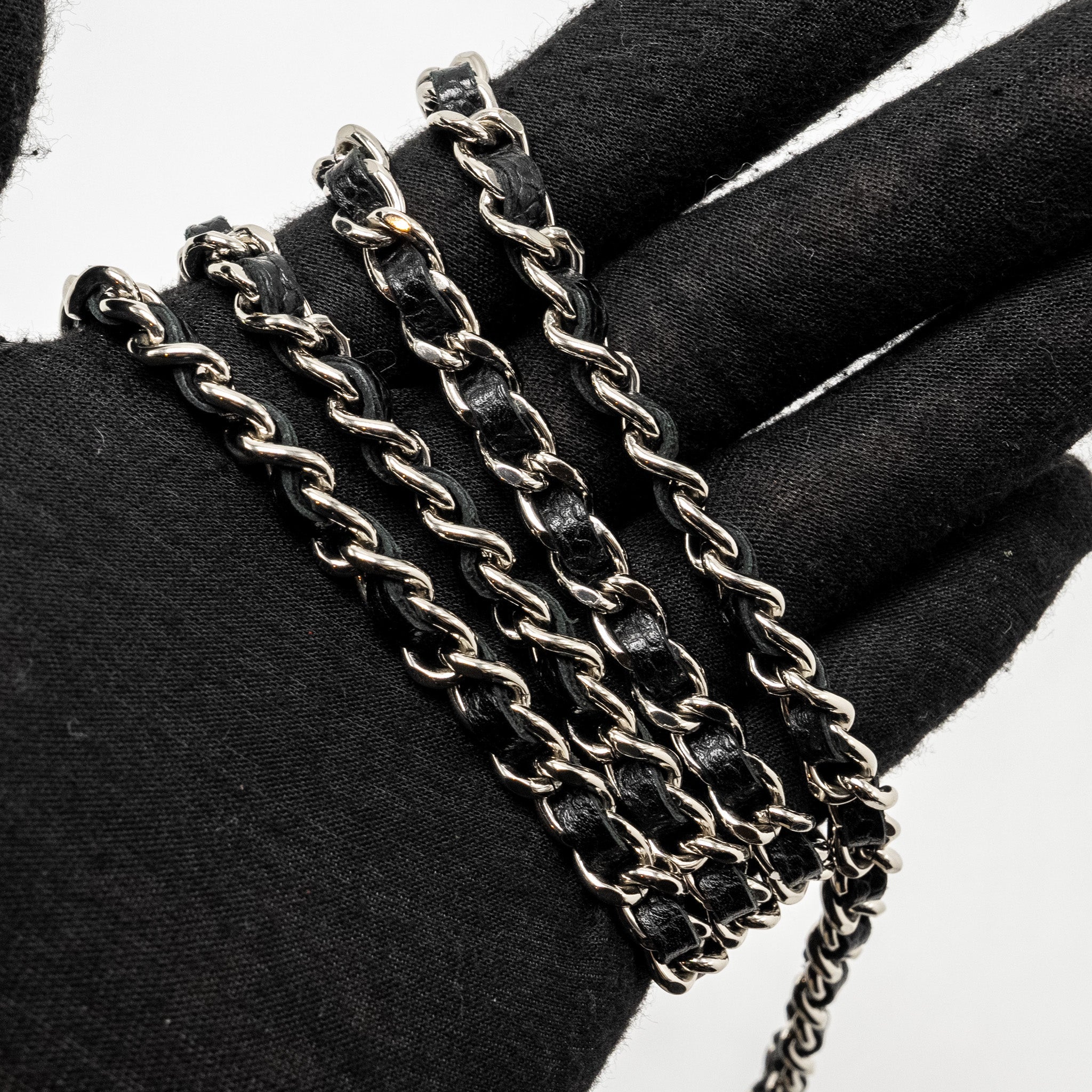 CHANEL CLASSIC WALLET ON CHAIN CAVIAR BLACK SHW