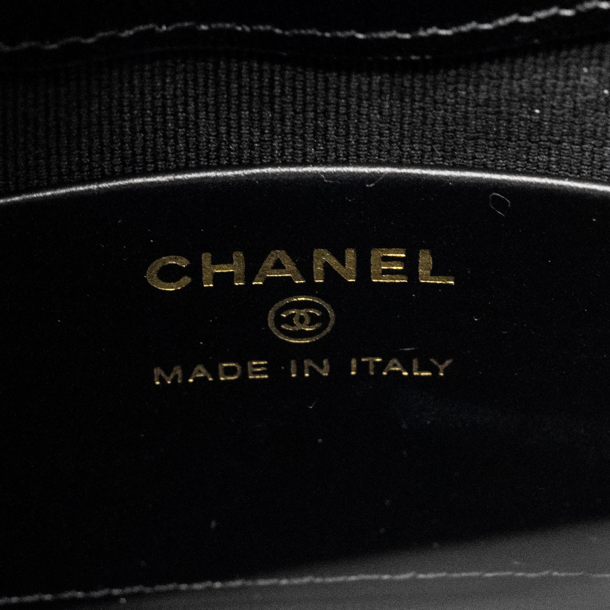 CHANEL MINI 31 CLUTCH WITH CHAIN SHINY LAMBSKIN BLACK LGHW (MICROCHIP)