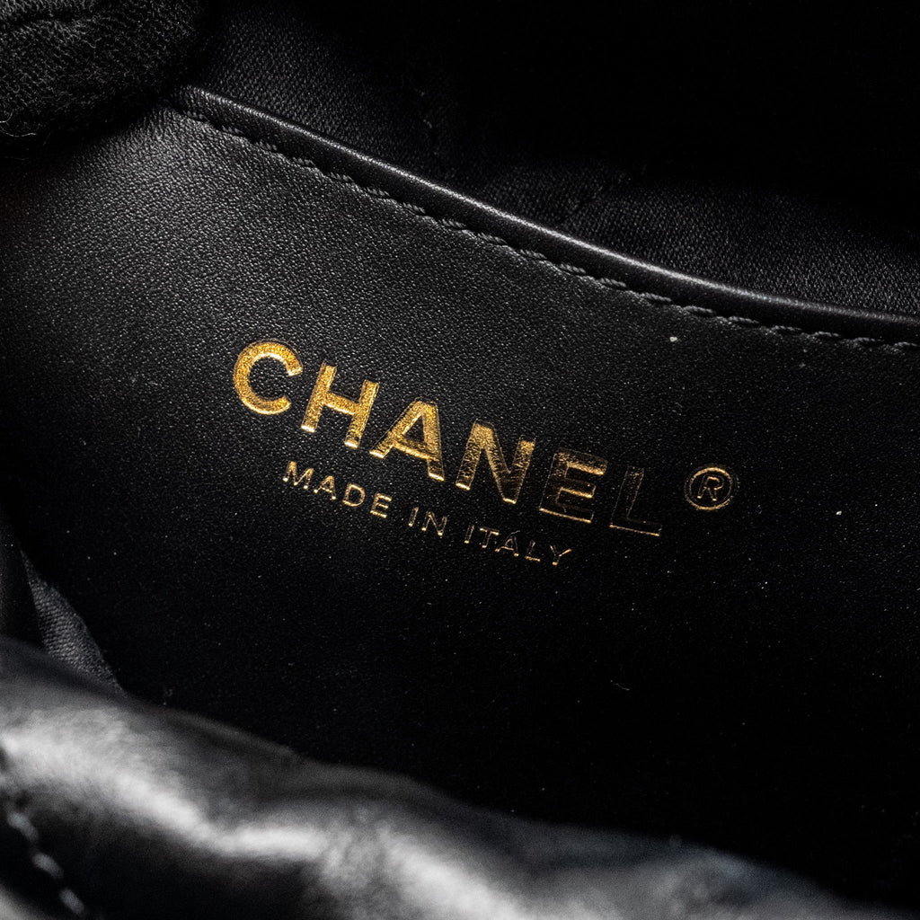 CHANEL 23K MINI 22 BAG SHINY CALFSKIN BLACK GHW (MICROCHIP)