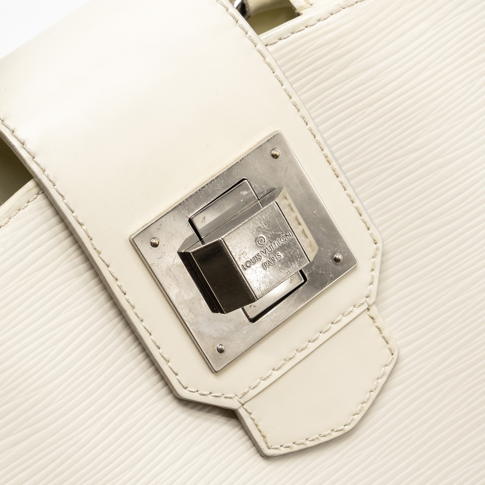 LOUIS VUITTON MIRABEAU PM EPI WHITE SHW