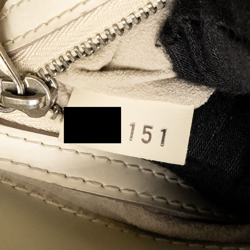 LOUIS VUITTON MIRABEAU PM EPI WHITE SHW