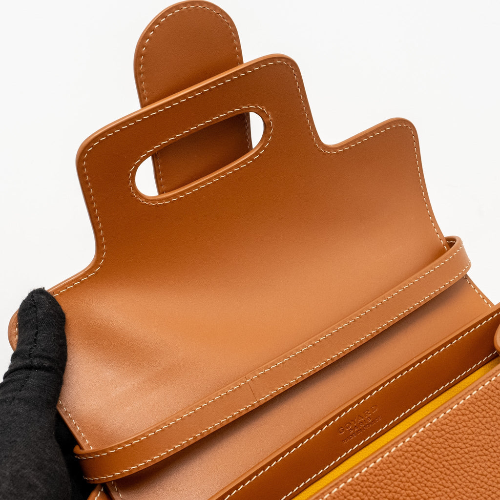 GOYARD STRUCTURE SAIGON PM BAG CALFSKIN TAN SHW