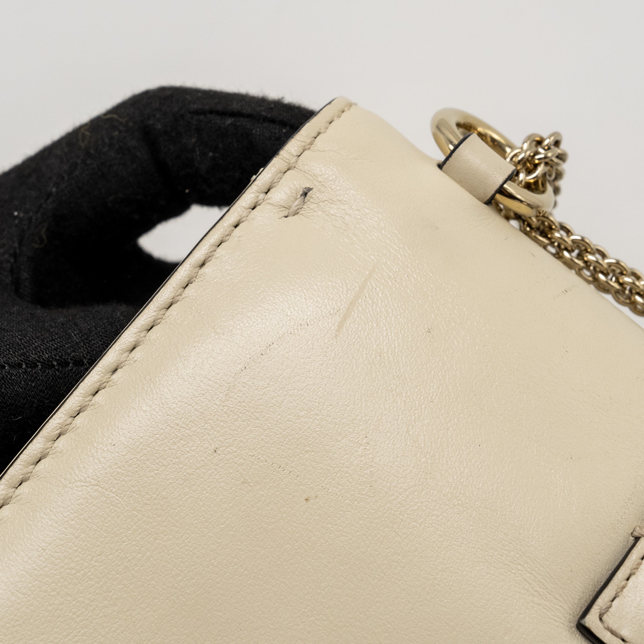 VALENTINO GARAVANI ROCKSTUD GLAM LOCK CHAIN BAG LEATHER WHITE LGHW