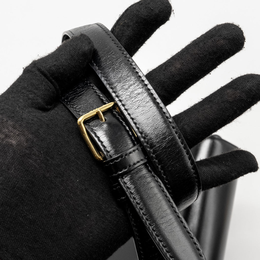 CELINE CLASSIC TRIOMPHE BAG SHINY CALFSKIN BLACK GHW