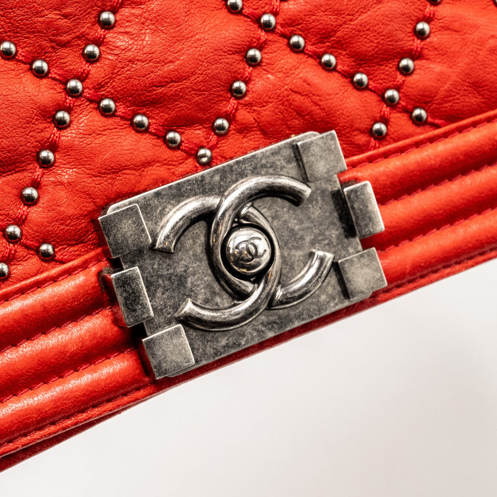CHANEL MEDIUM BOY BAG LAMBSKIN RED RUTHENIUM SHW