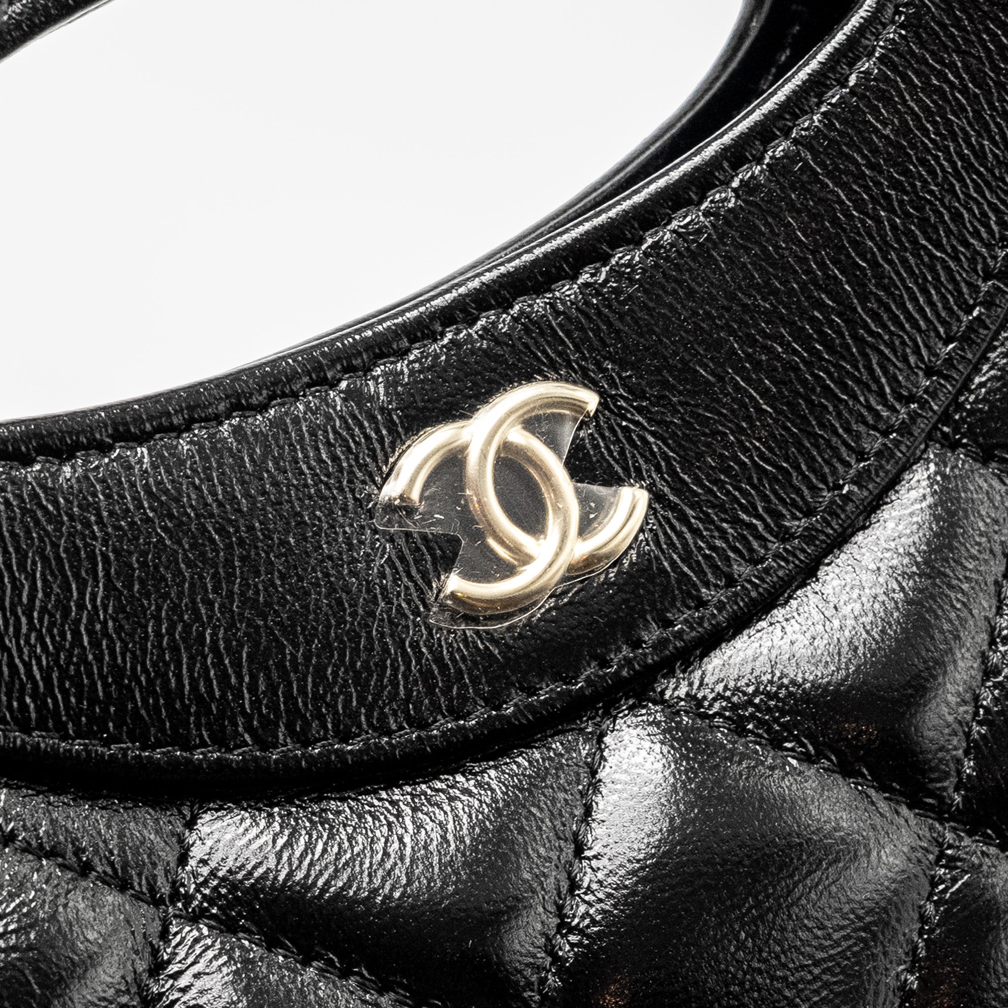 CHANEL MINI 31 CLUTCH WITH CHAIN SHINY CALFSKIN BLACK LGHW (MICROCHIP)