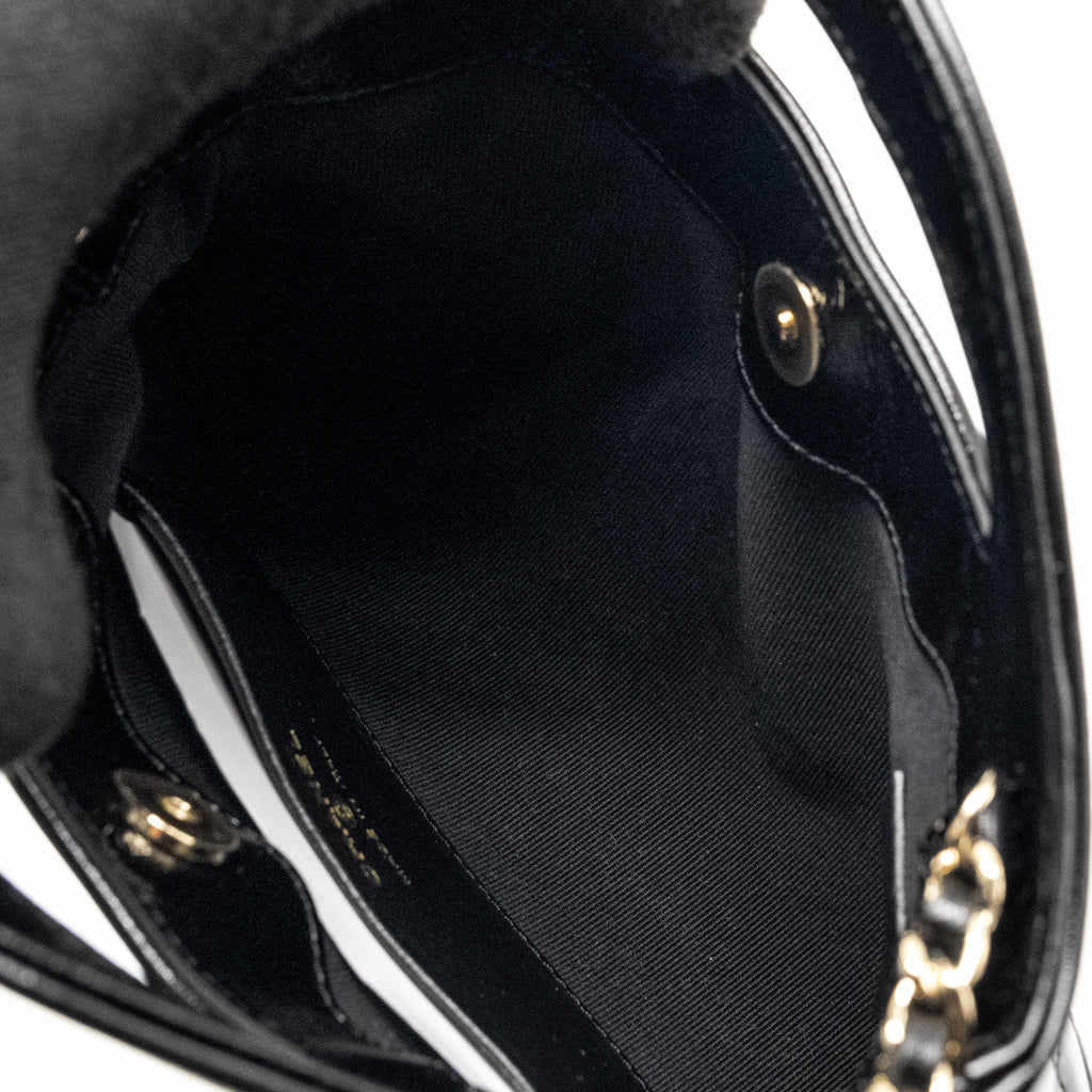 CHANEL MINI 31 CLUTCH WITH CHAIN SHINY CALFSKIN BLACK LGHW (MICROCHIP)