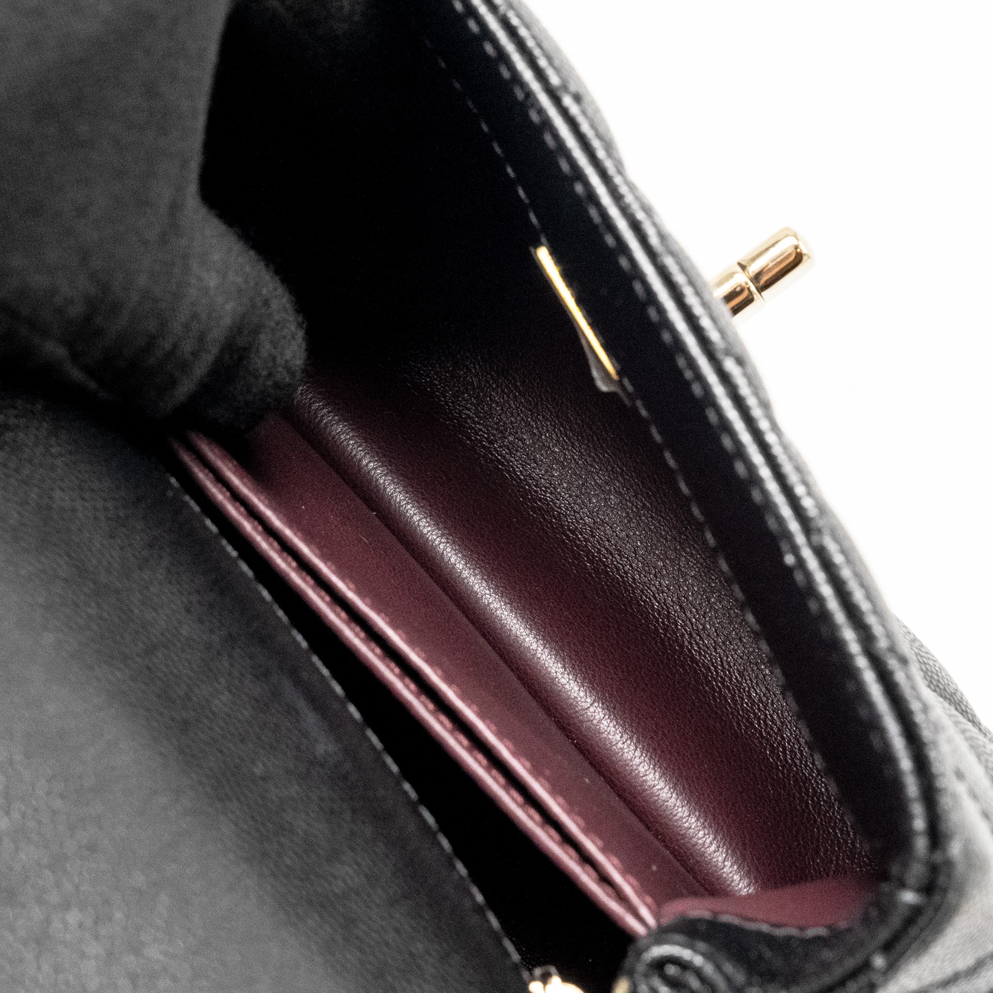CHANEL MINI COCOHANDLE CAVIAR BLACK LGHW (MICROCHIP)