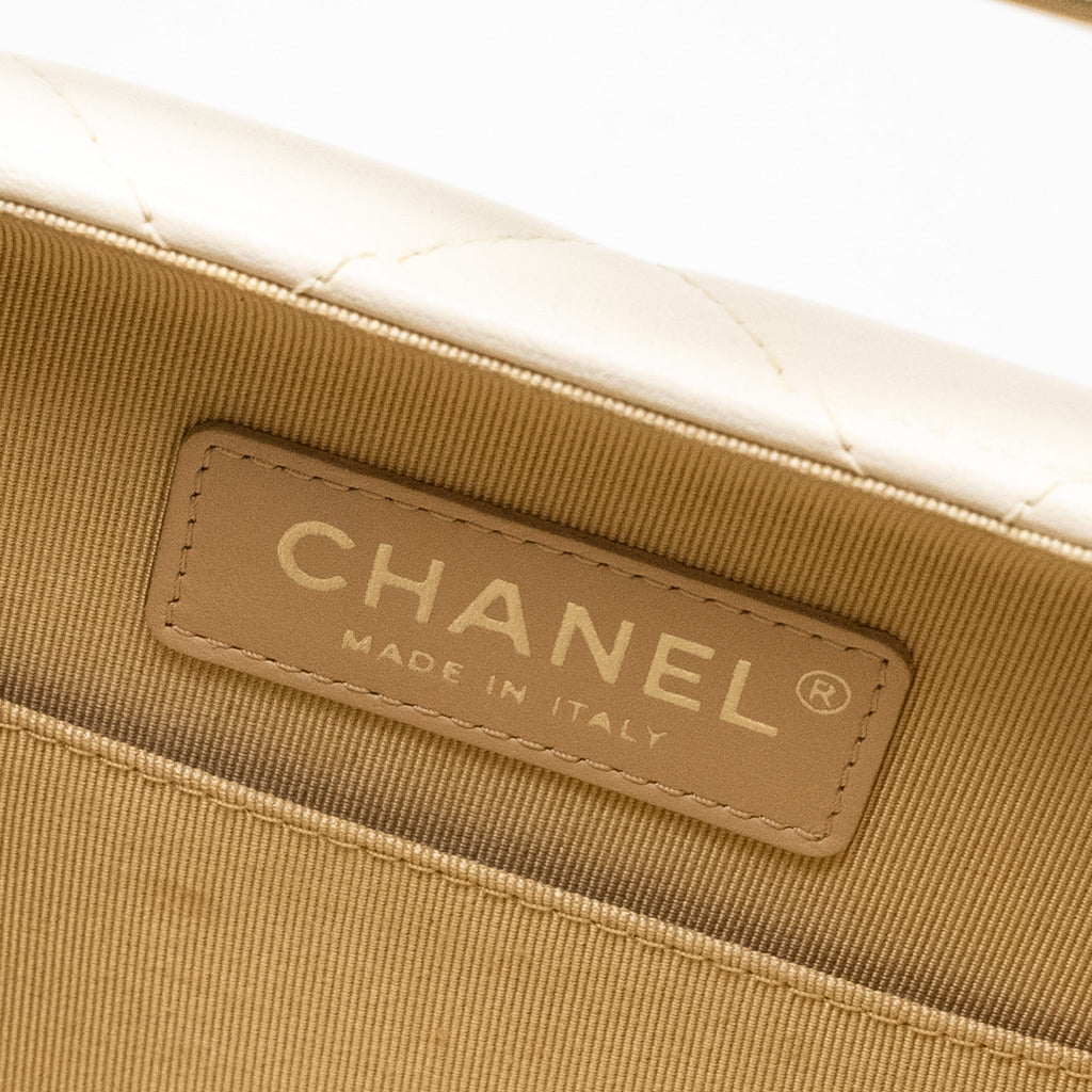 CHANEL METAL BAR CLUTCH BAG LAMBSKIN WHITE SHW