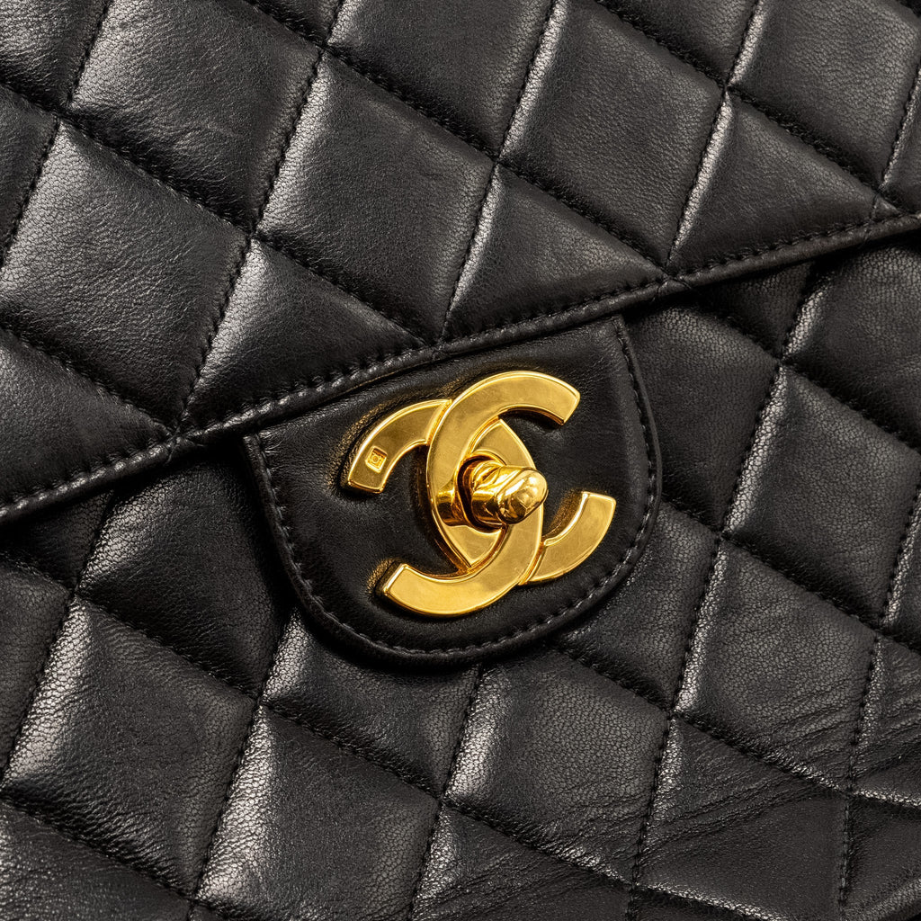 CHANEL VINTAGE JUMBO CLASSIC DOUBLE FLAP BAG LAMBSKIN BLACK GHW
