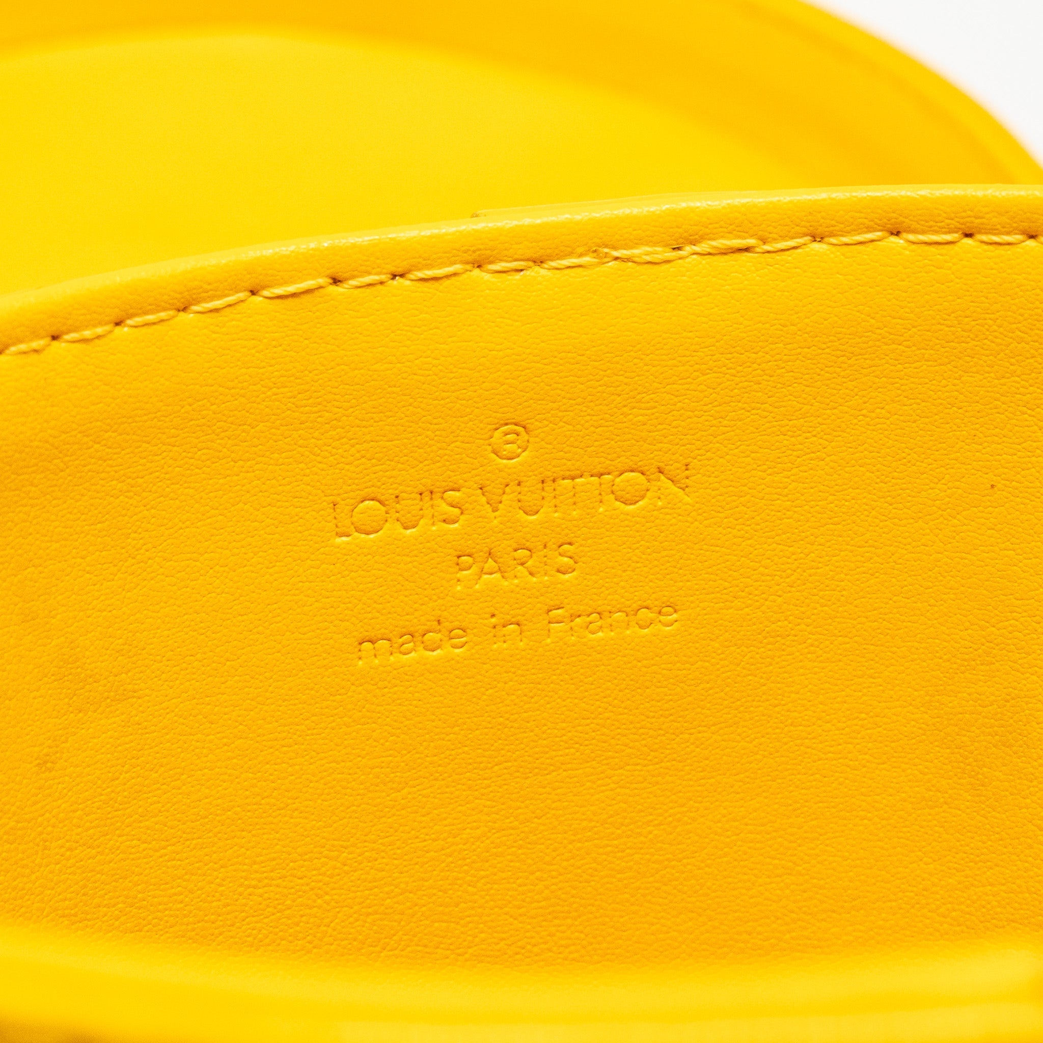 LOUIS VUITTON VERNIS ASTOR PLACE VANITY BAG PATENT YELLOW GHW