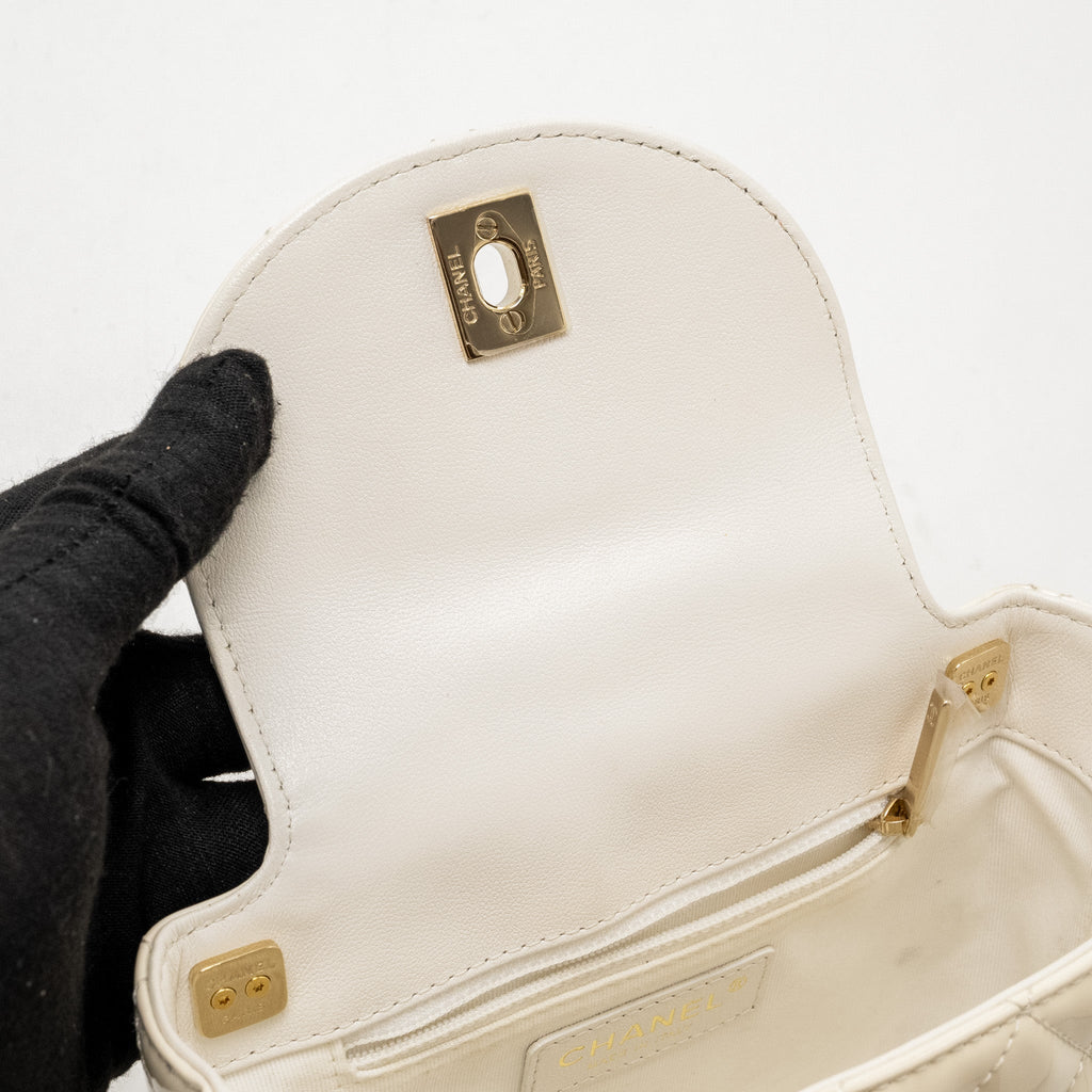 CHANEL SEASONAL SQUARE FLAP BAG WITH CHAIN PATENT WHITE LGHW (MICROCHIP)