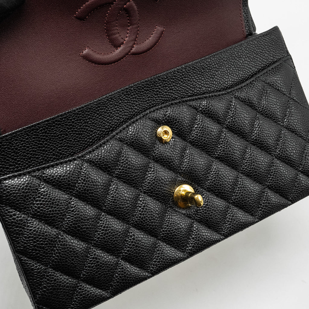 CHANEL MEDIUM CLASSIC DOUBLE FLAP BAG CAVIAR BLACK GHW (MICROCHIP)