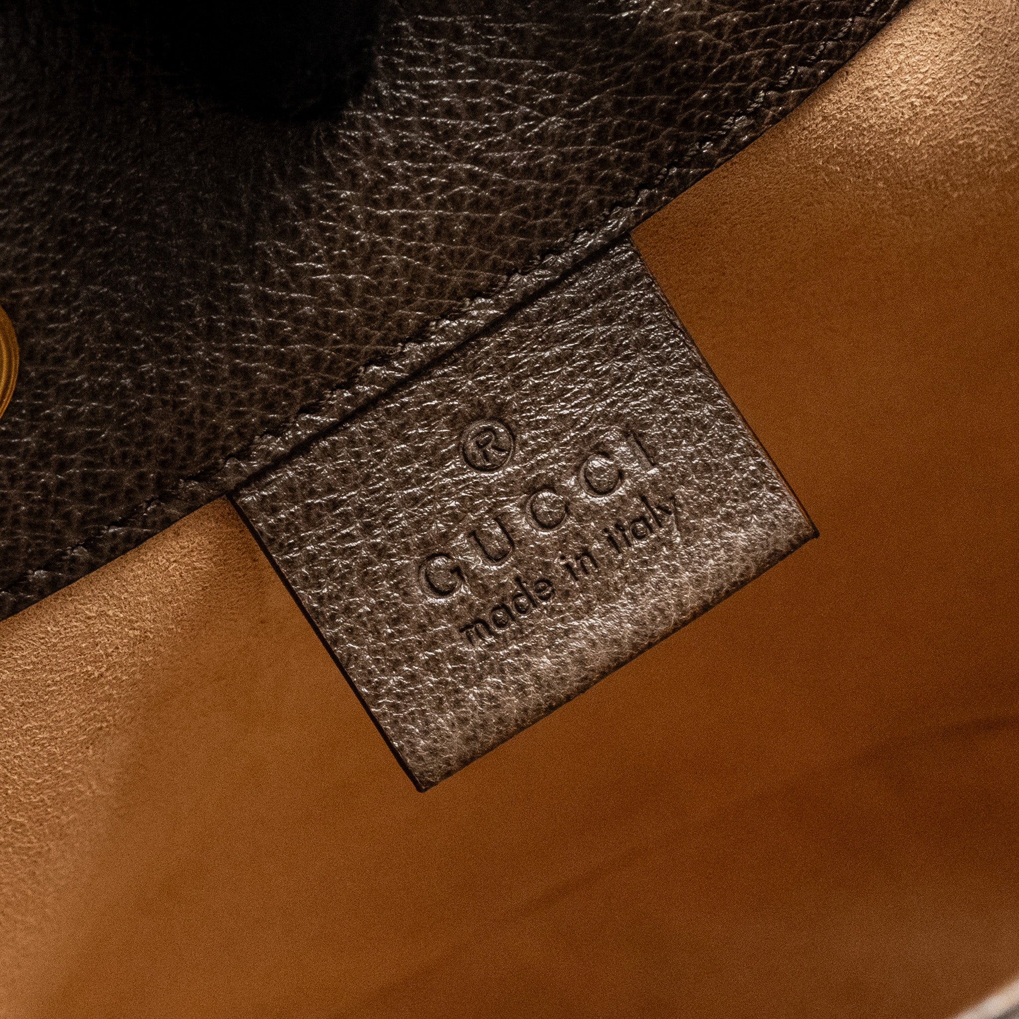 GUCCI OPHIDIA MINI BUCKET BAG GG SUPREME CANVAS BEIGE / EBONY GHW