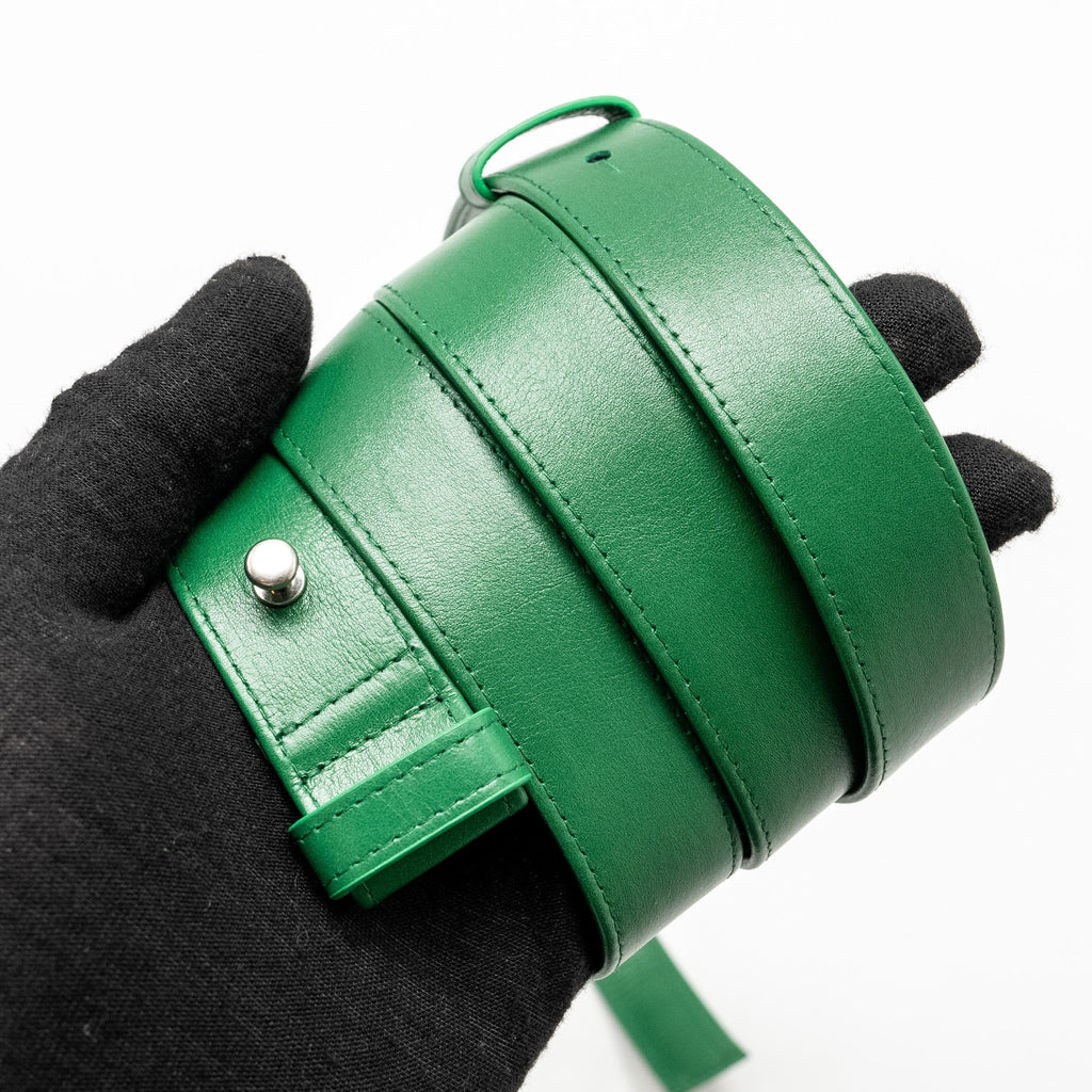 BOTTEGA VENETA CASSETTE BELT BAG CALFSKIN GREEN SHW