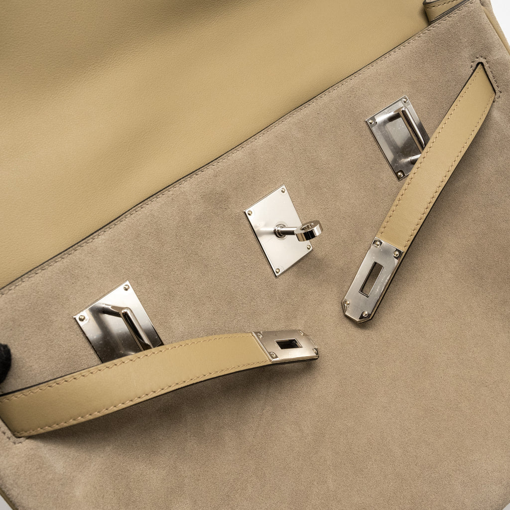 HERMES MAXI KELLY 42 GRIZZLY/SWIFT GRIS CAILLOU / BEIGE MARFA SHW